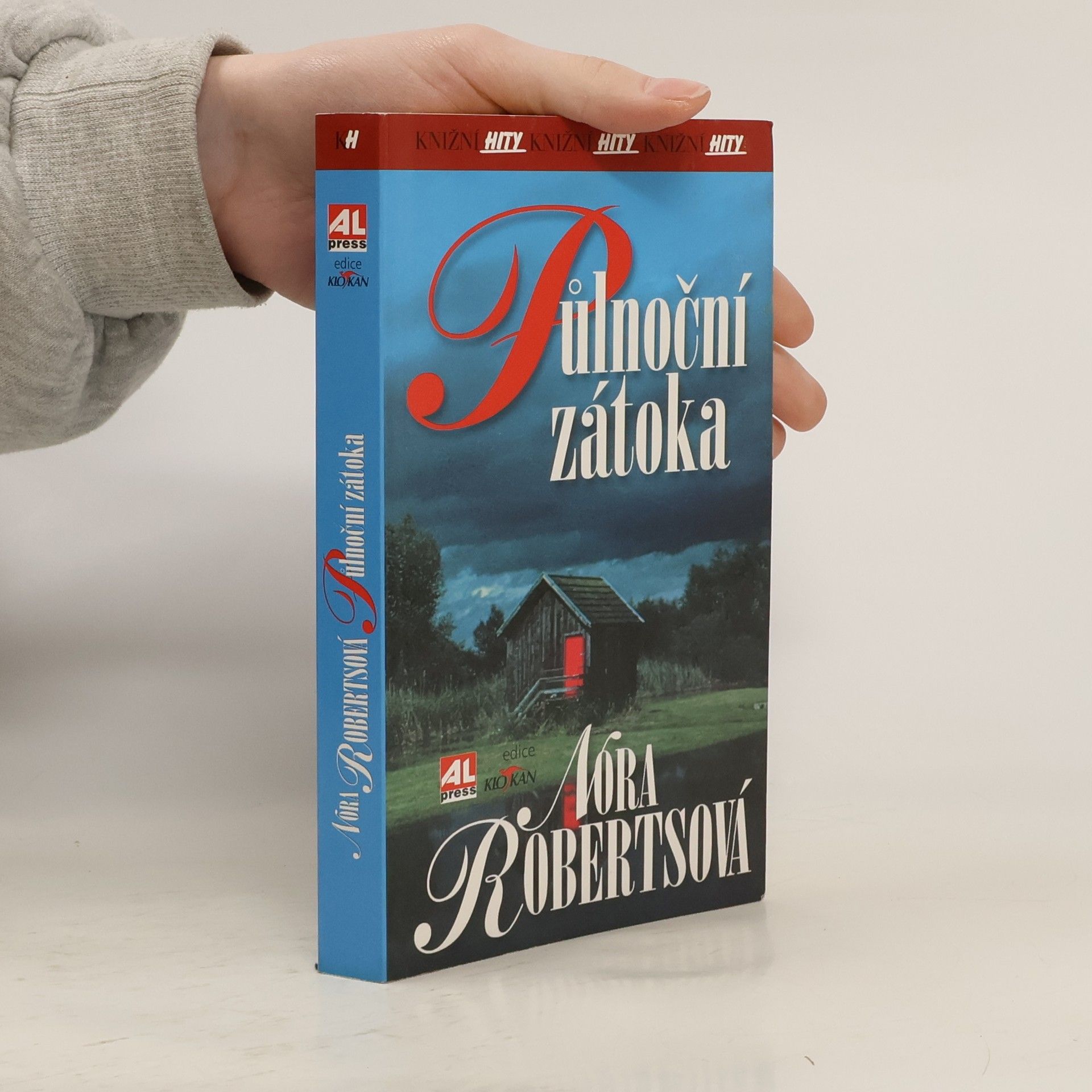 Nora Roberts Půlnoční zátoka