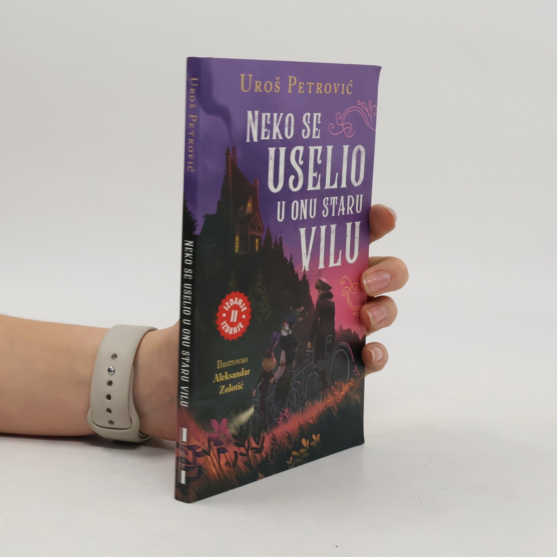 Neko se uselio u onu staru vilu