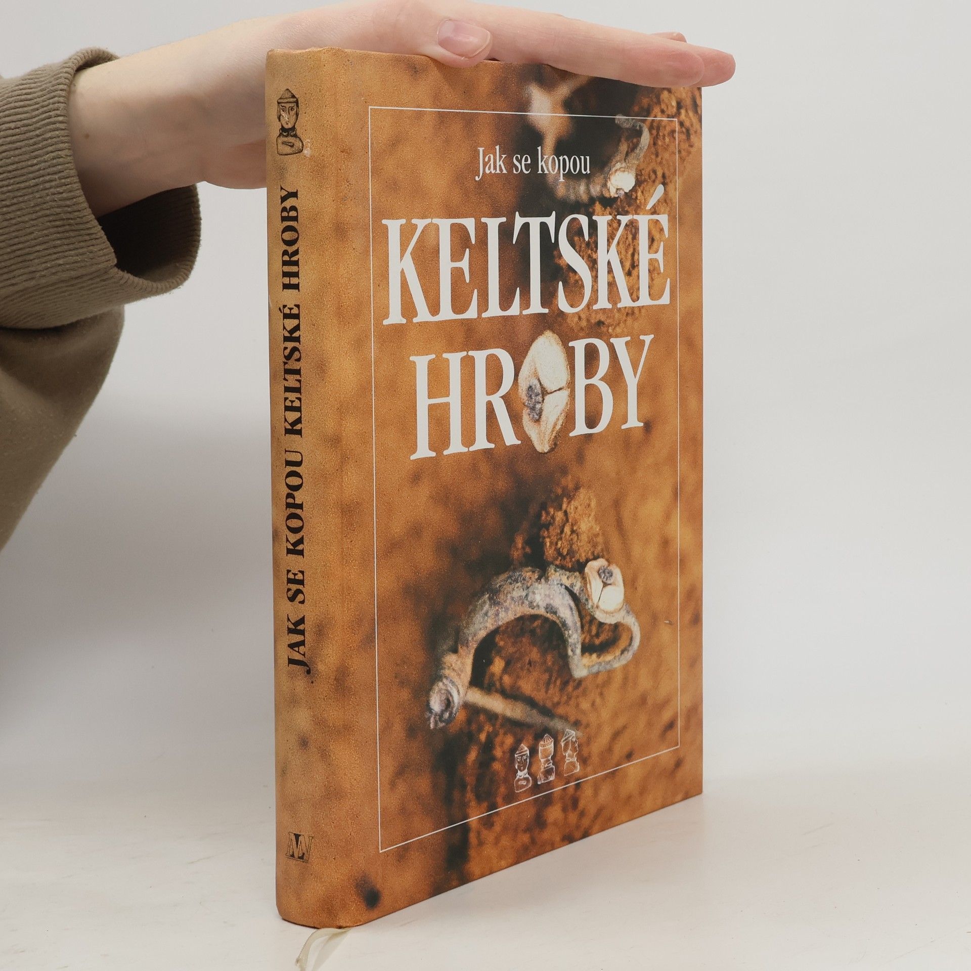 Jak se kopou keltské hroby