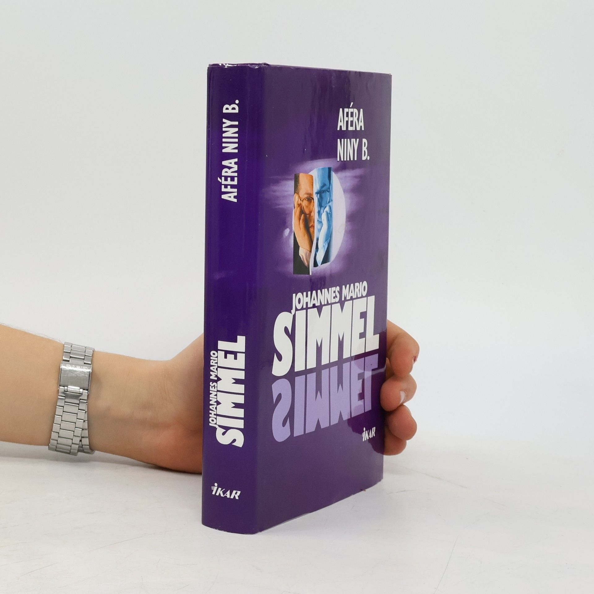 Johannes Mario Simmel Aféra Niny B.