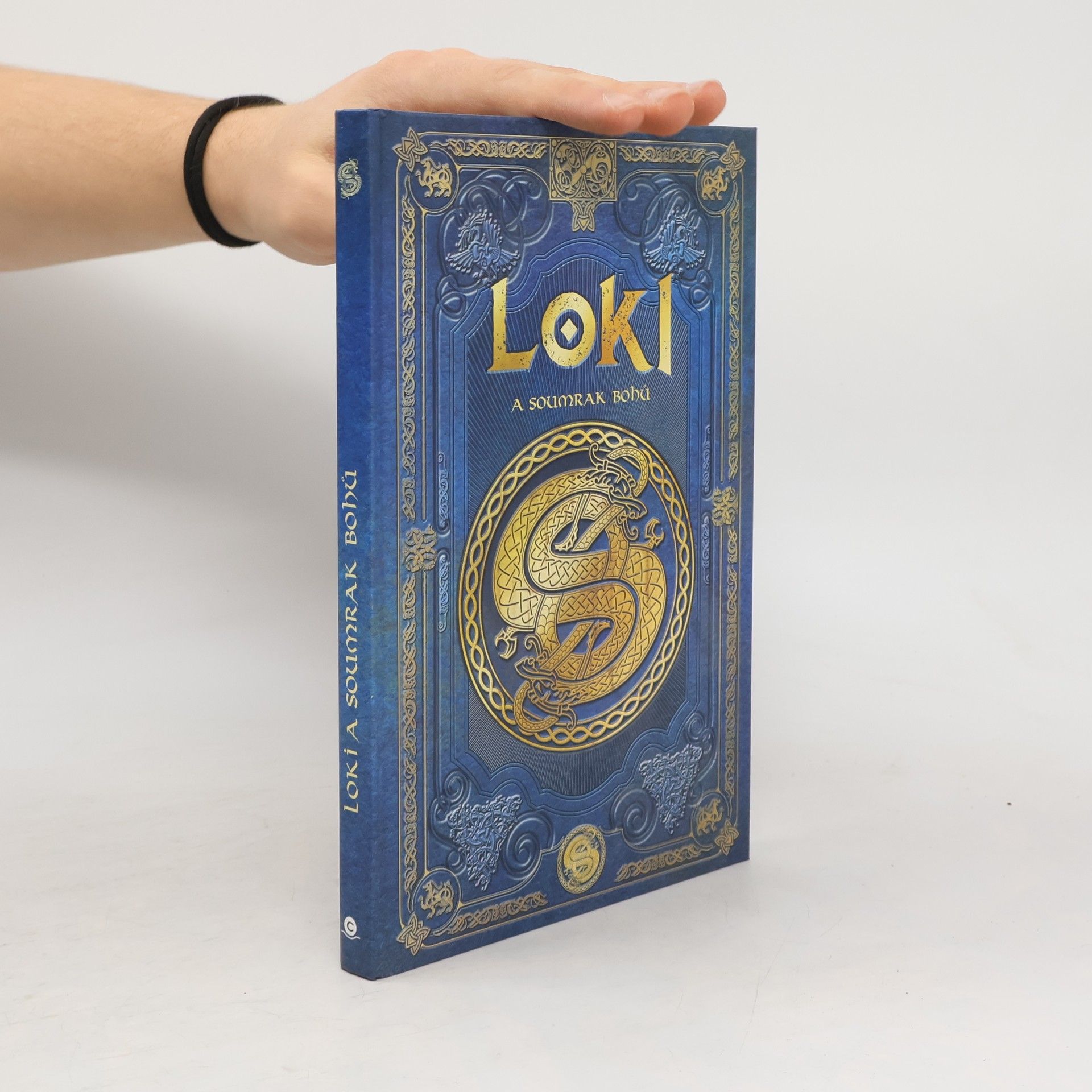 Aranzazu Serrano Lorenzo Loki a soumrak bohů