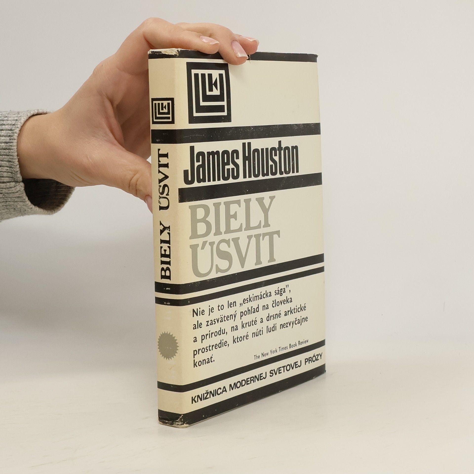 James Houston Biely úsvit