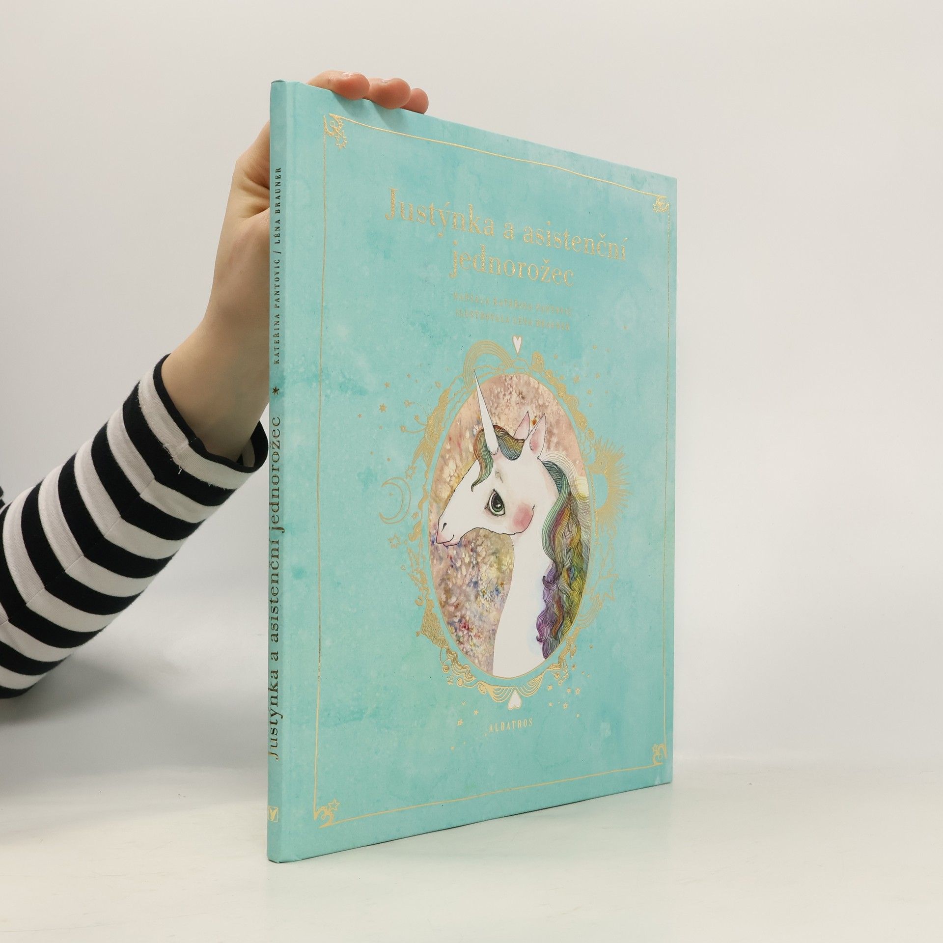 Justýnka a asistenční jednorožec
