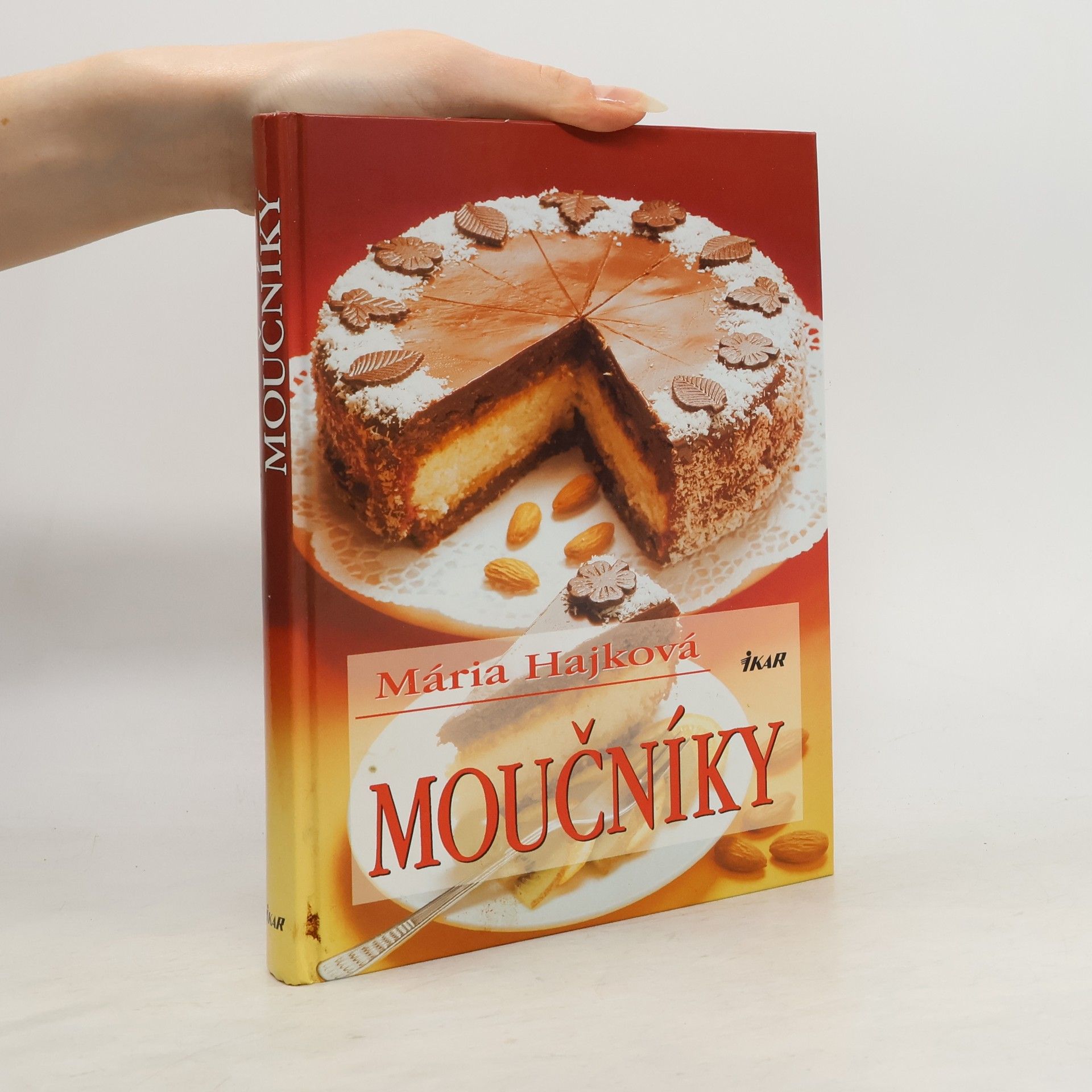 Mária Hajková Moučníky