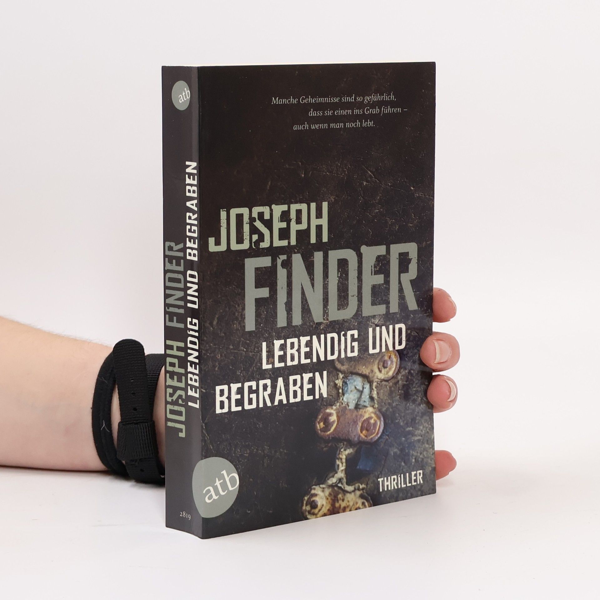 Joseph Finder Lebendig und begraben