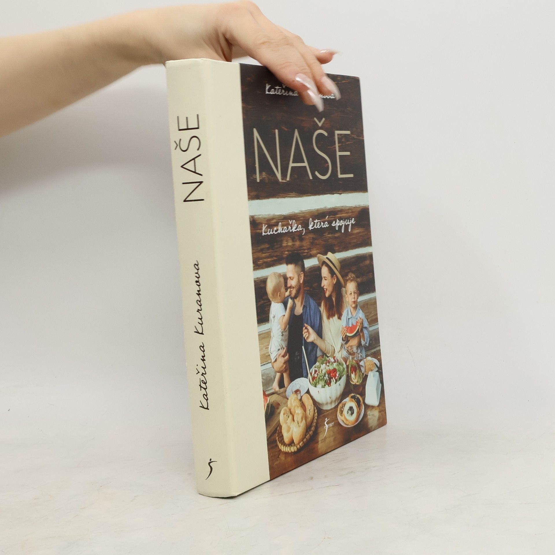 Naše : kuchařka, která spojuje