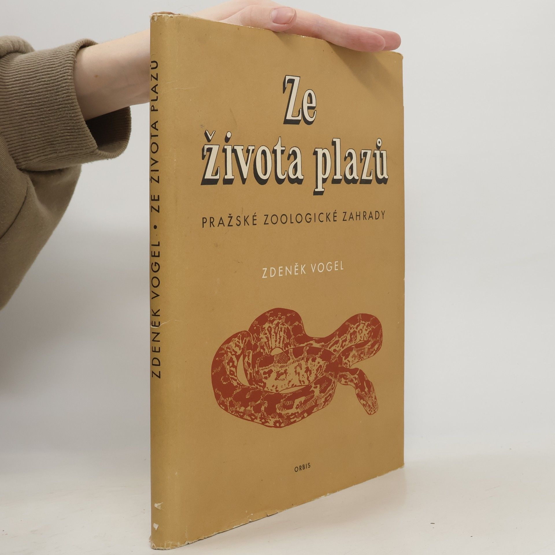 Ze života plazů pražské zoologické zahrady