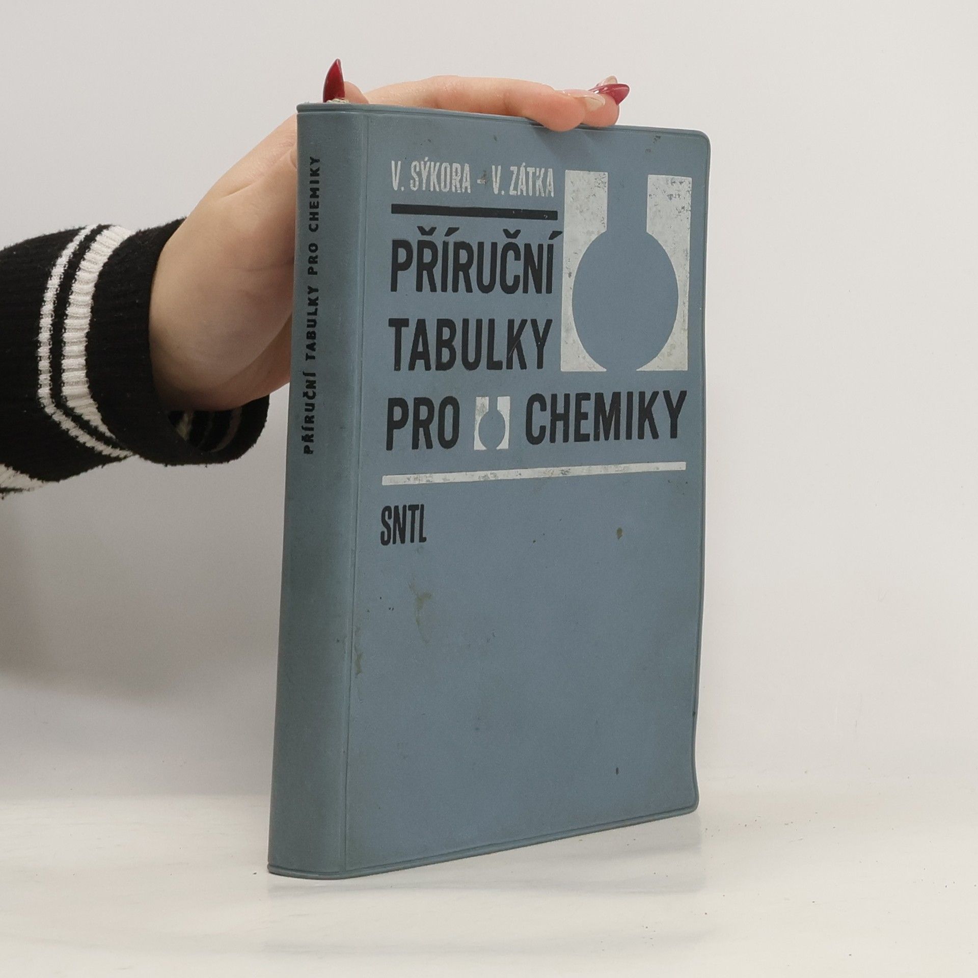 Vladimír Zátka Příruční tabulky pro chemiky