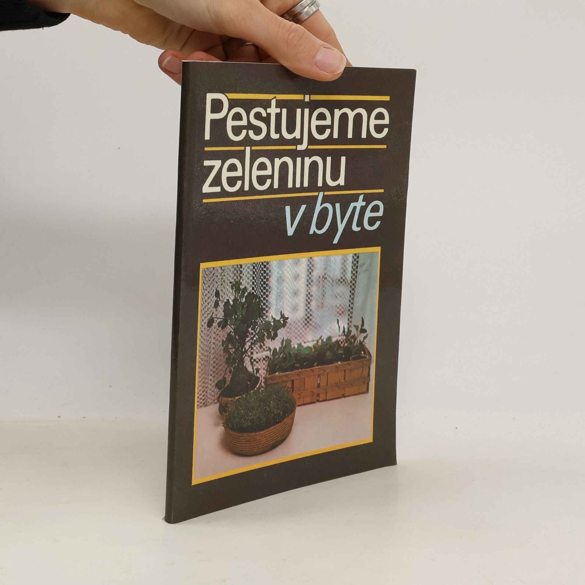 Pestujeme zeleninu v byte