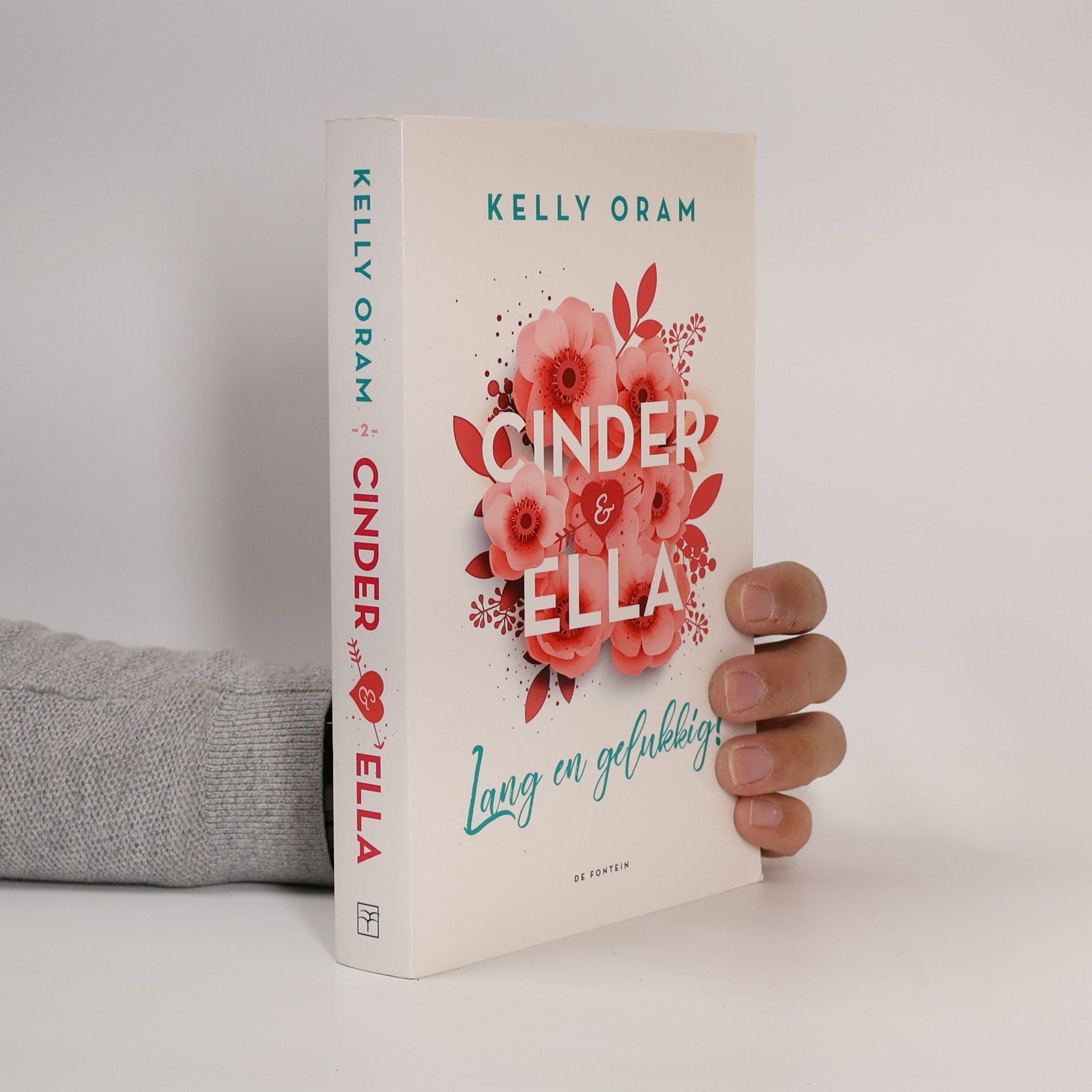 Kelly Oram Lang en gelukkig?