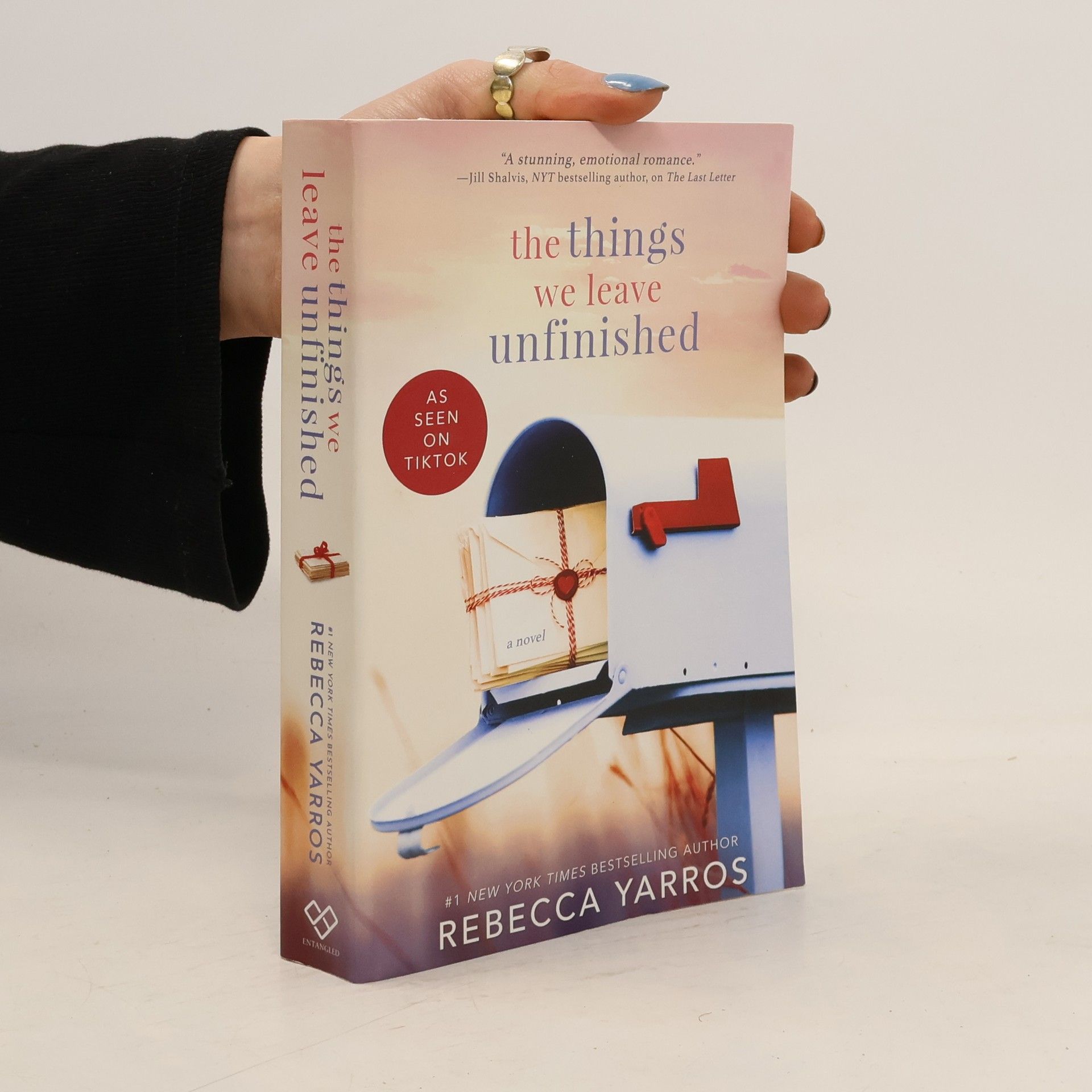 Rebecca Yarros The Things We Leave Unfinished