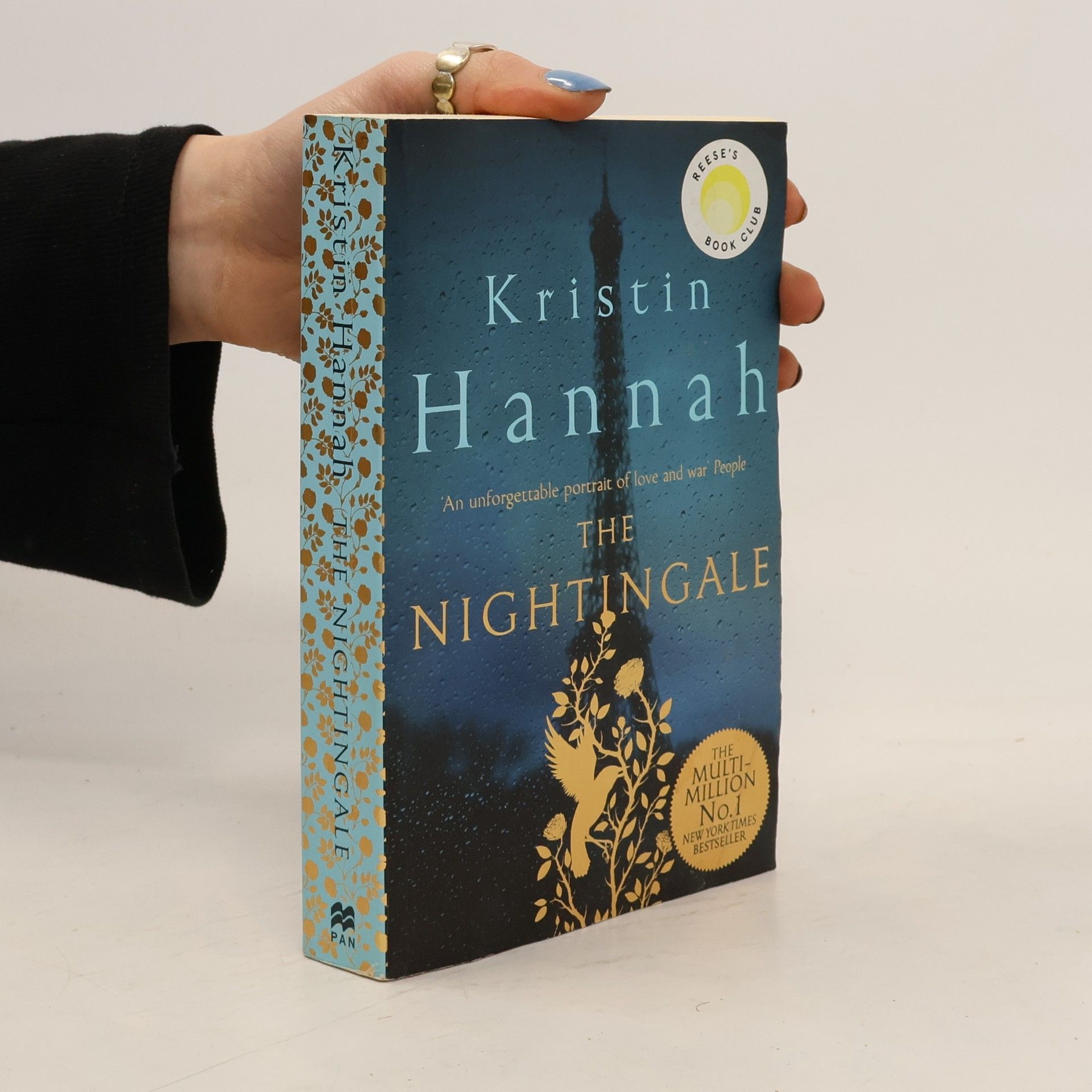 Kristin Hannah The Nightingale