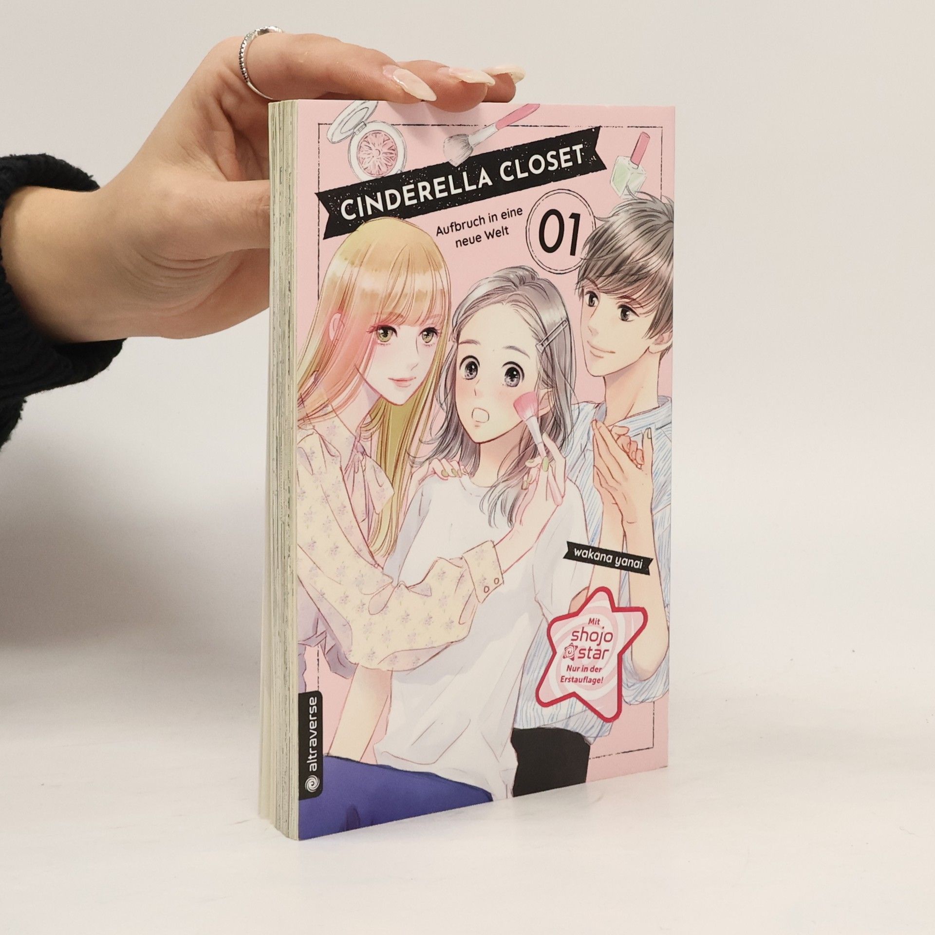 Wakana Yanai Cinderella Closet - Aufbruch in eine neue Welt 01