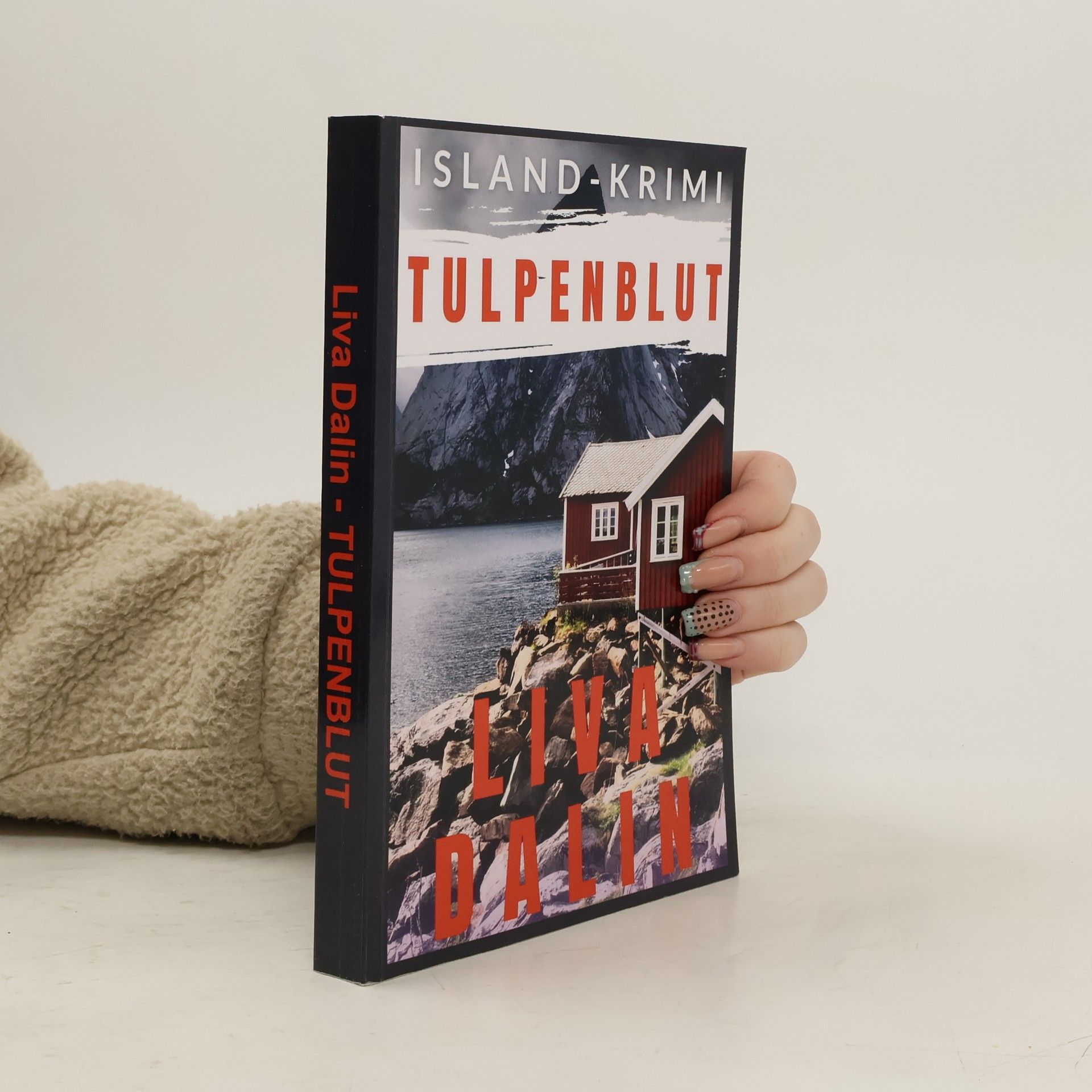 Liva Dalin Stella Nykvist - 1: Tulpenblut