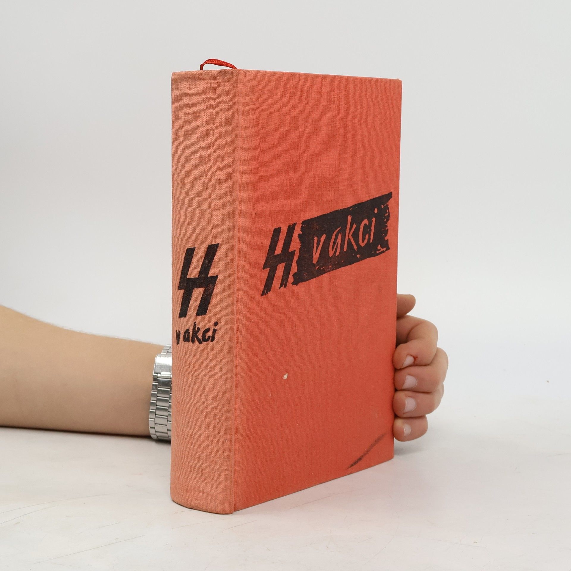 Kolektív autorov SS v akci. Dokumenty o zločinech SS