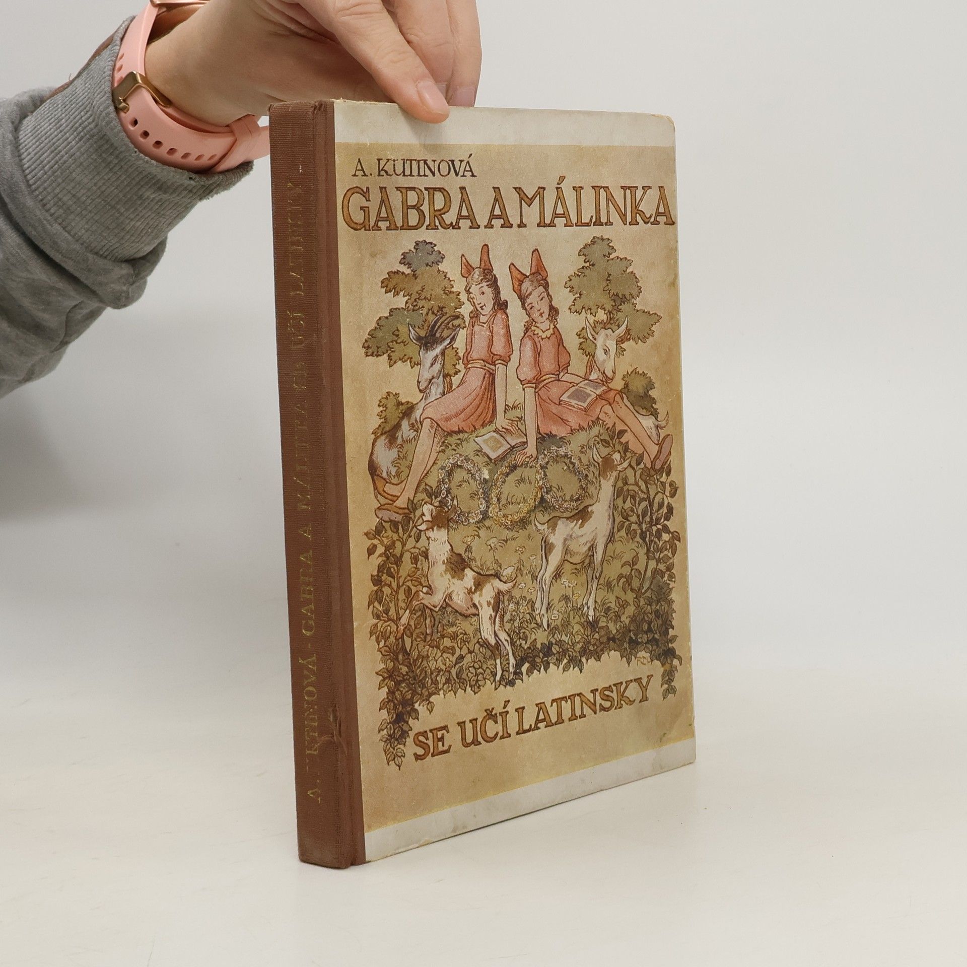 Amálie Kutinová Gabra a málinka se učí latinsky