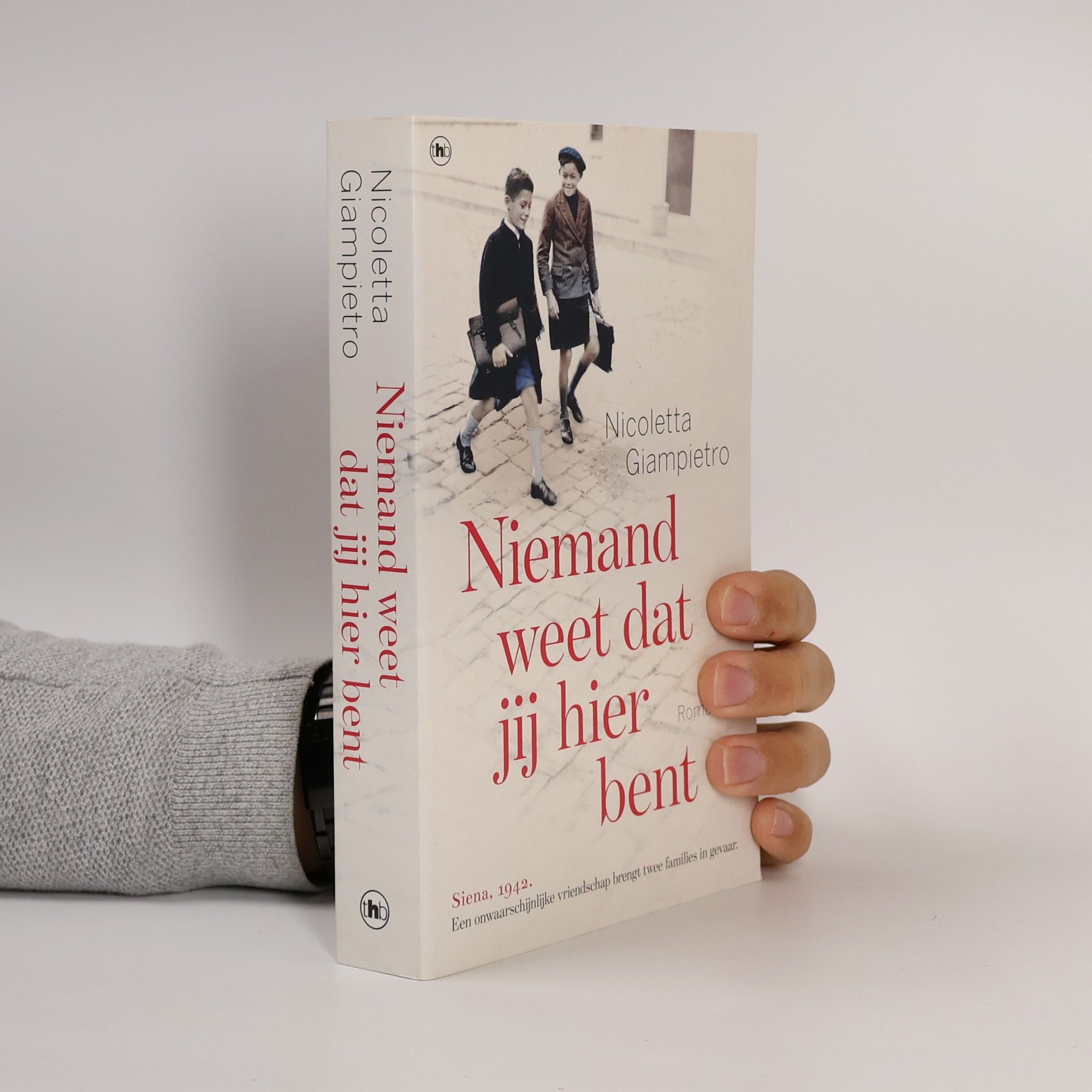 Nicoletta Giampietro Niemand weet dat jij hier bent