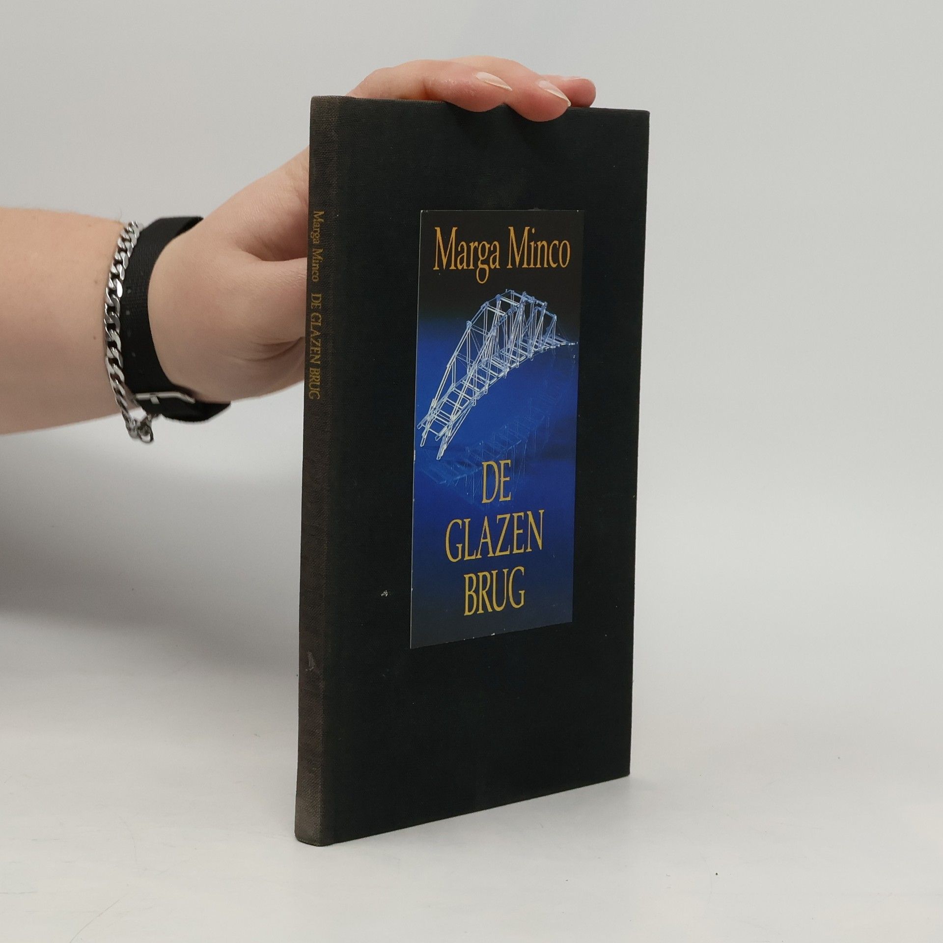 Marga Minco De glazen brug