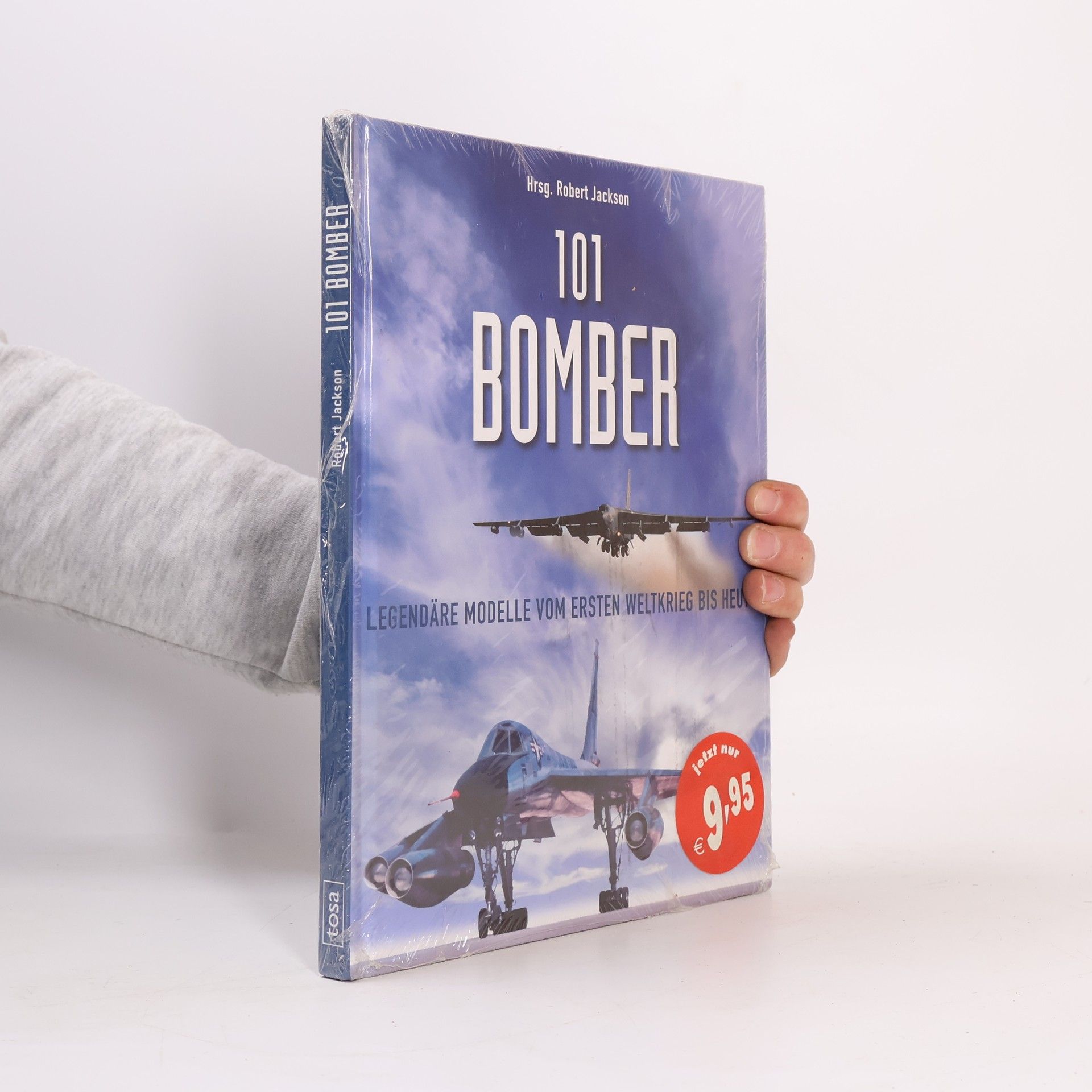 Robert Jackson 101 Bomber