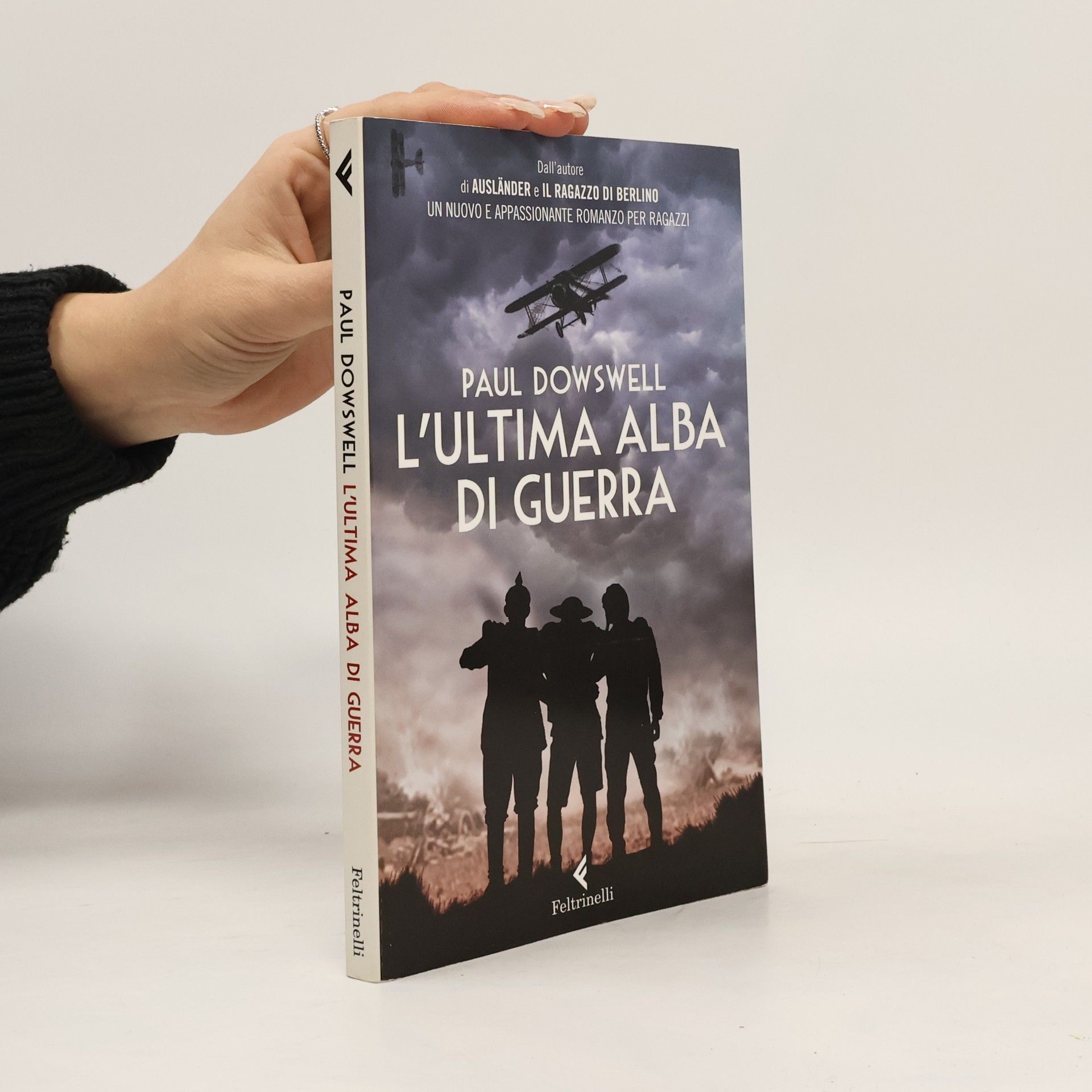 Paul Dowswell Feltrinelli kids: L'ultima alba di guerra