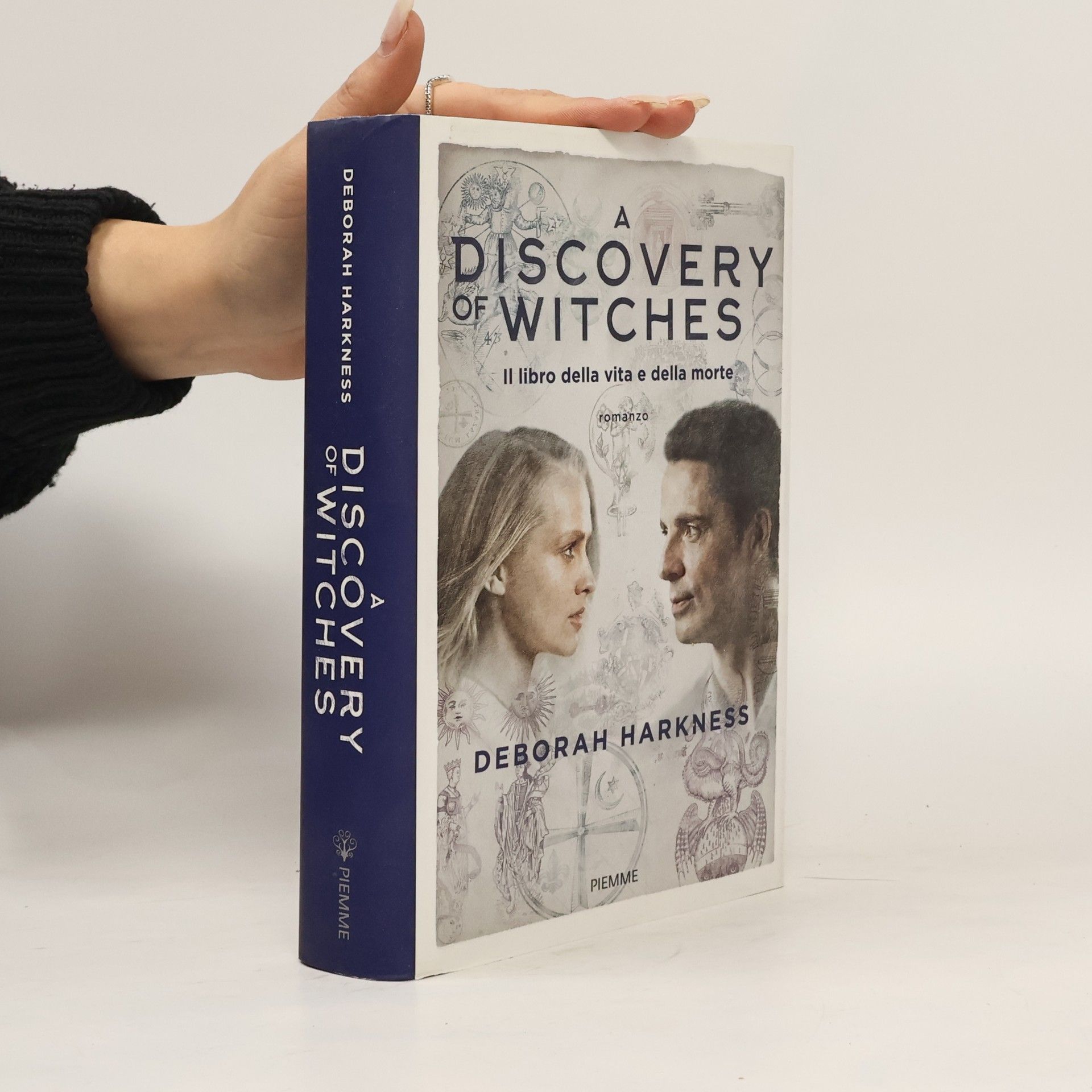 Annalisa Crea A Discovery of Witches. Il libro della vita e della morte - Romanzo