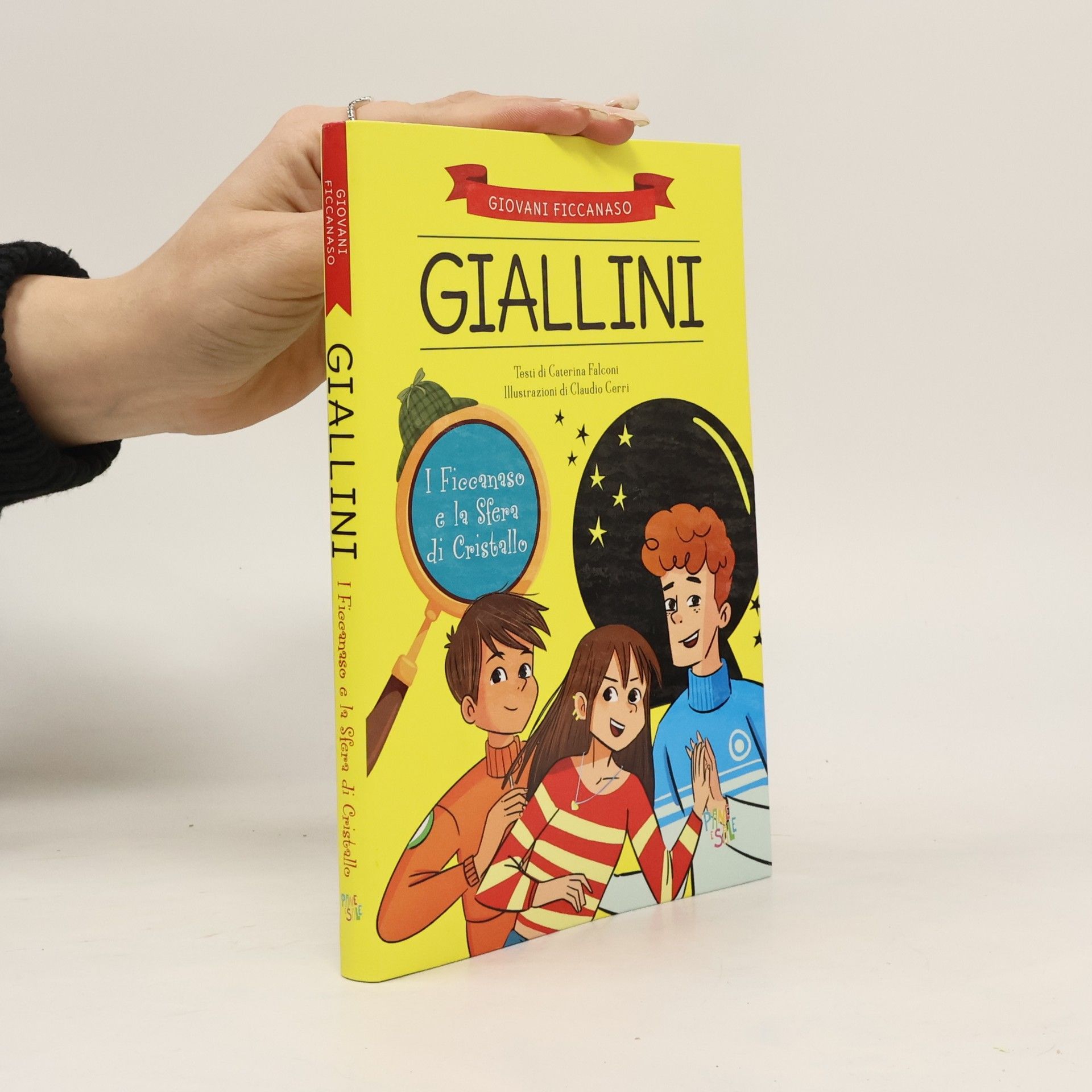 Caterina Falconi I Ficcanaso e la sfera di cristallo