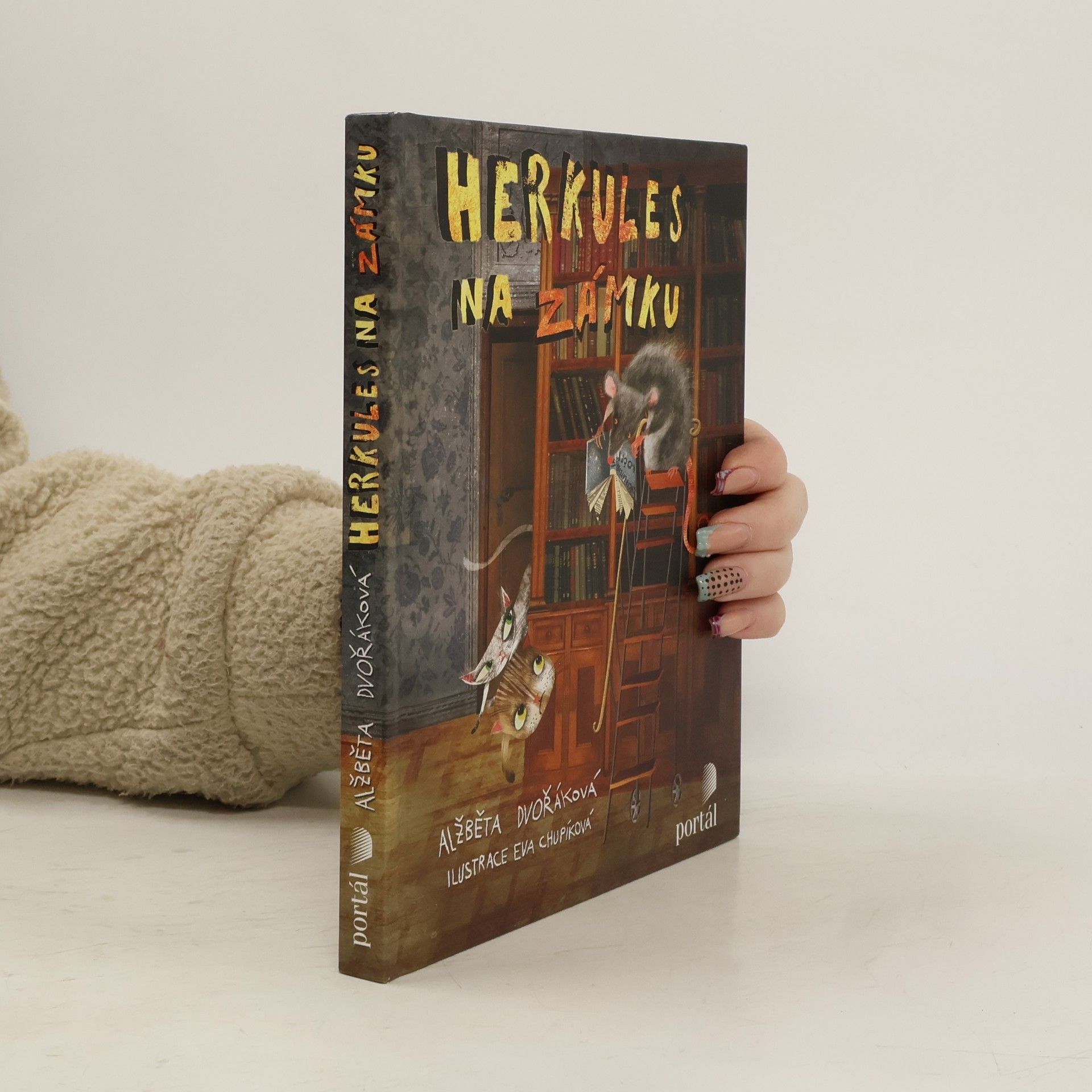 Alžběta Dvořáková (bohemistka) Herkules na zámku