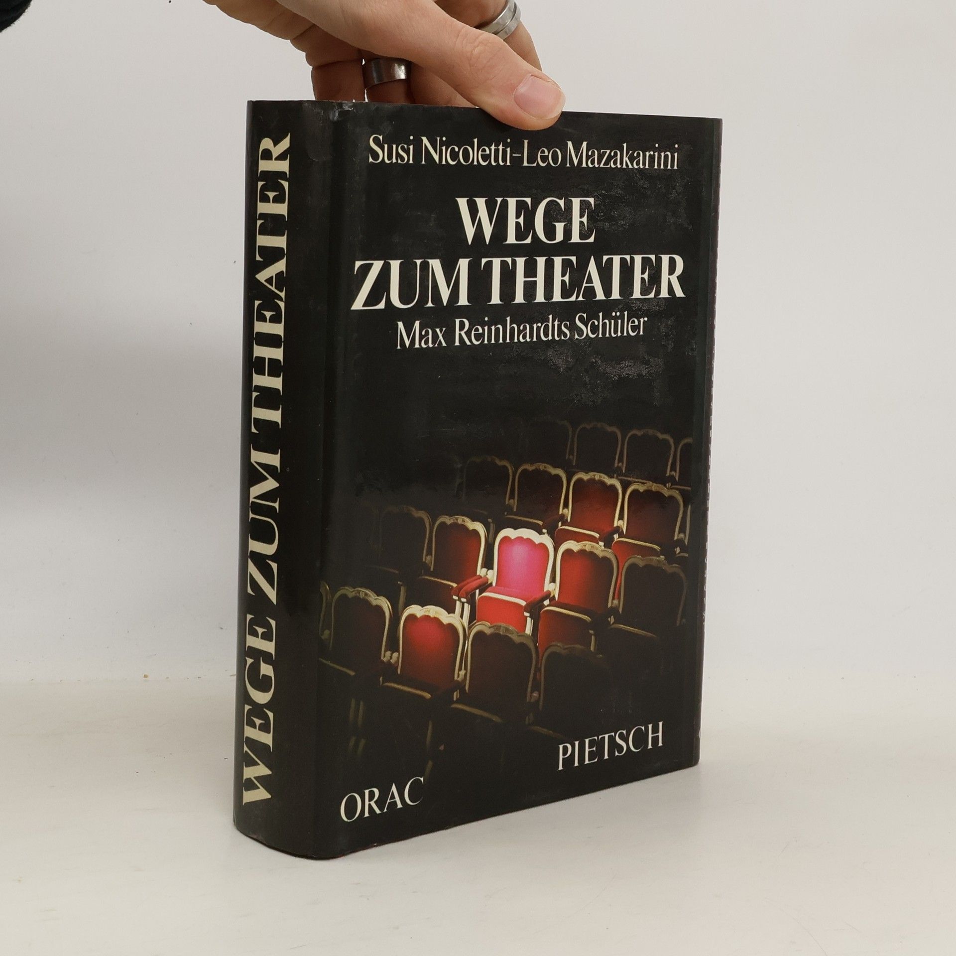 Wege zum Theater