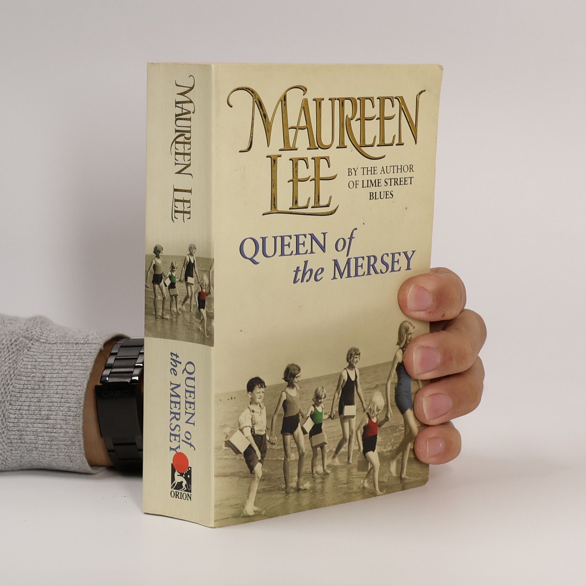 Maureen Lee Queen of the Mersey