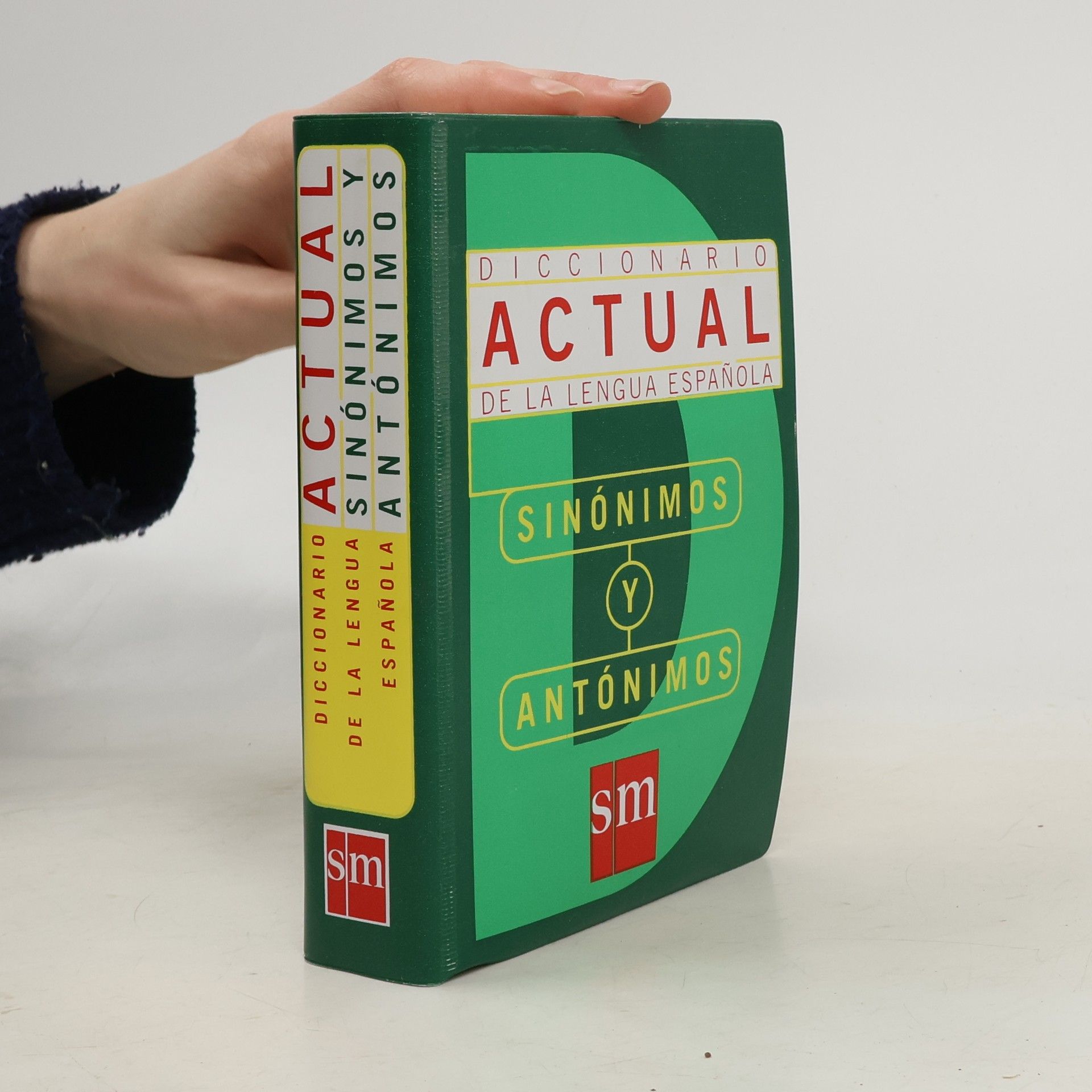 Concepción Maldonado Diccionario actual de la lengua española