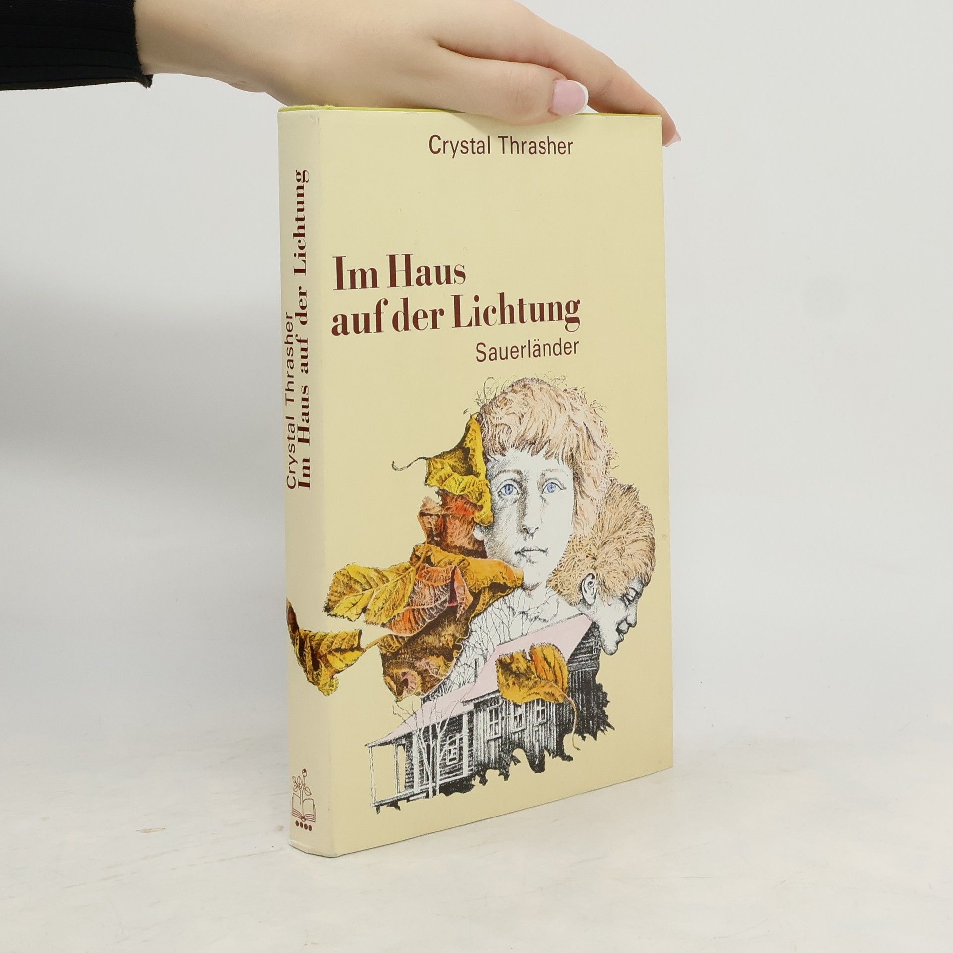 Crystal Thrasher Im Haus auf der Lichtung