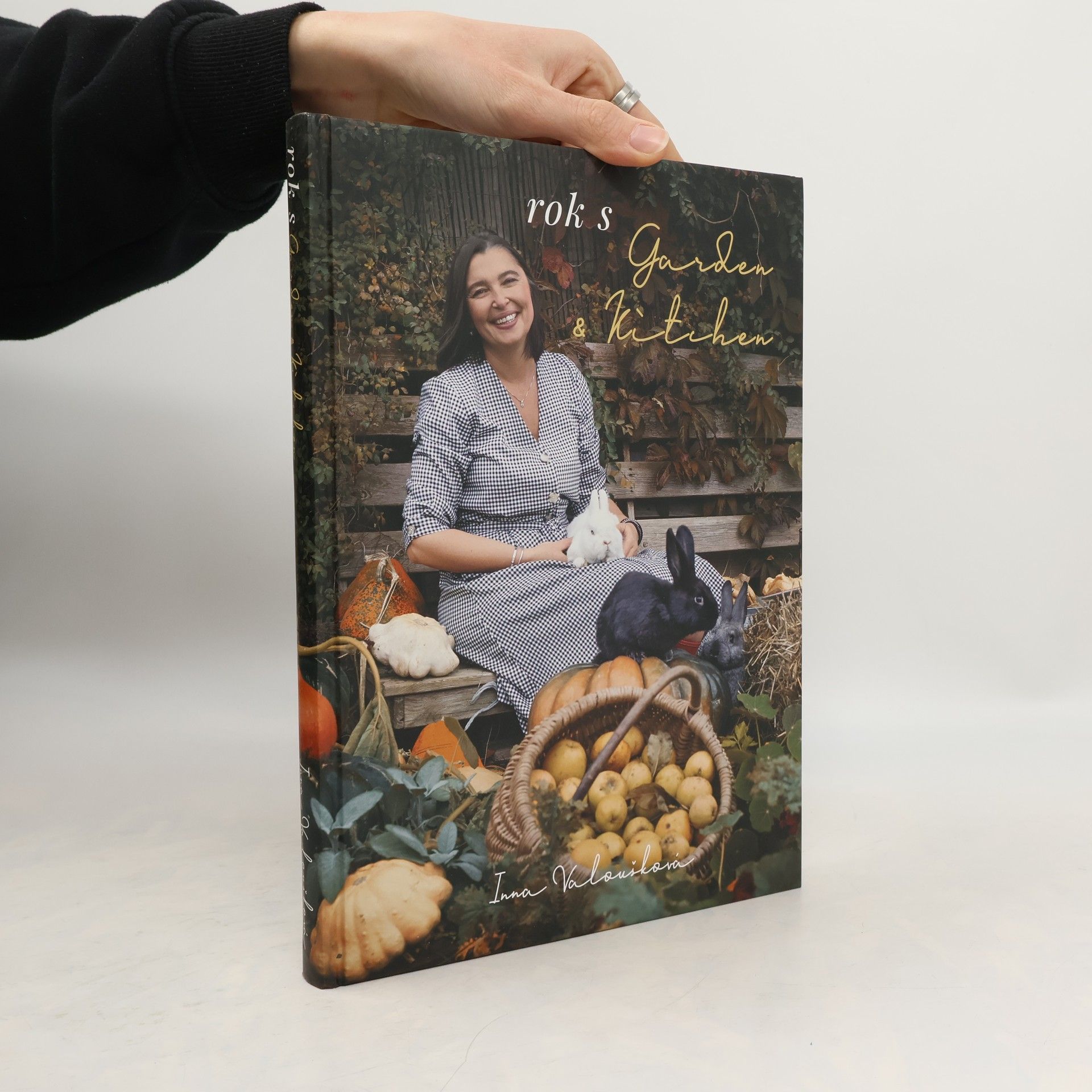 Inna Valoušková Rok s Garden & Kitchen