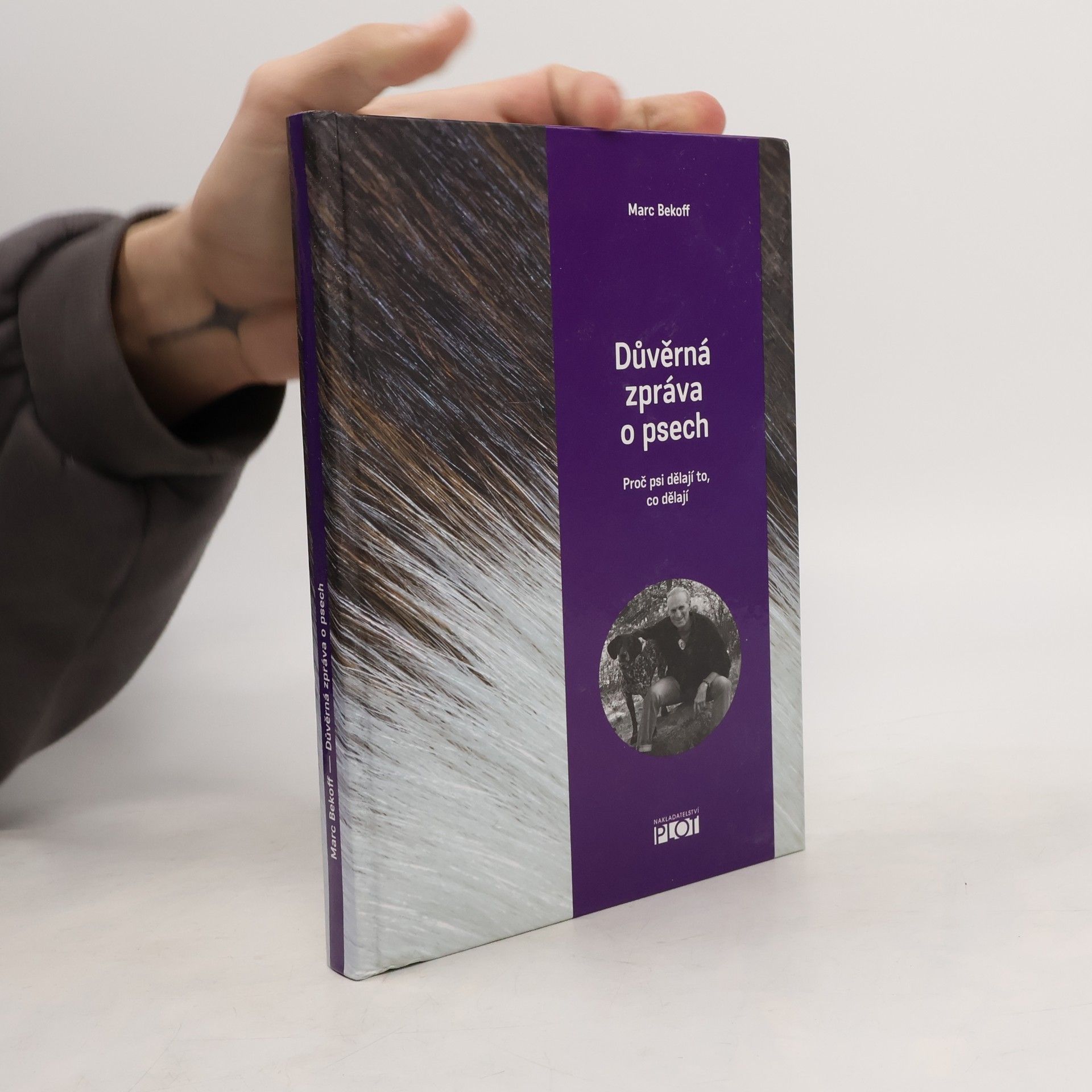 Marc Bekoff Důvěrná zpráva o psech