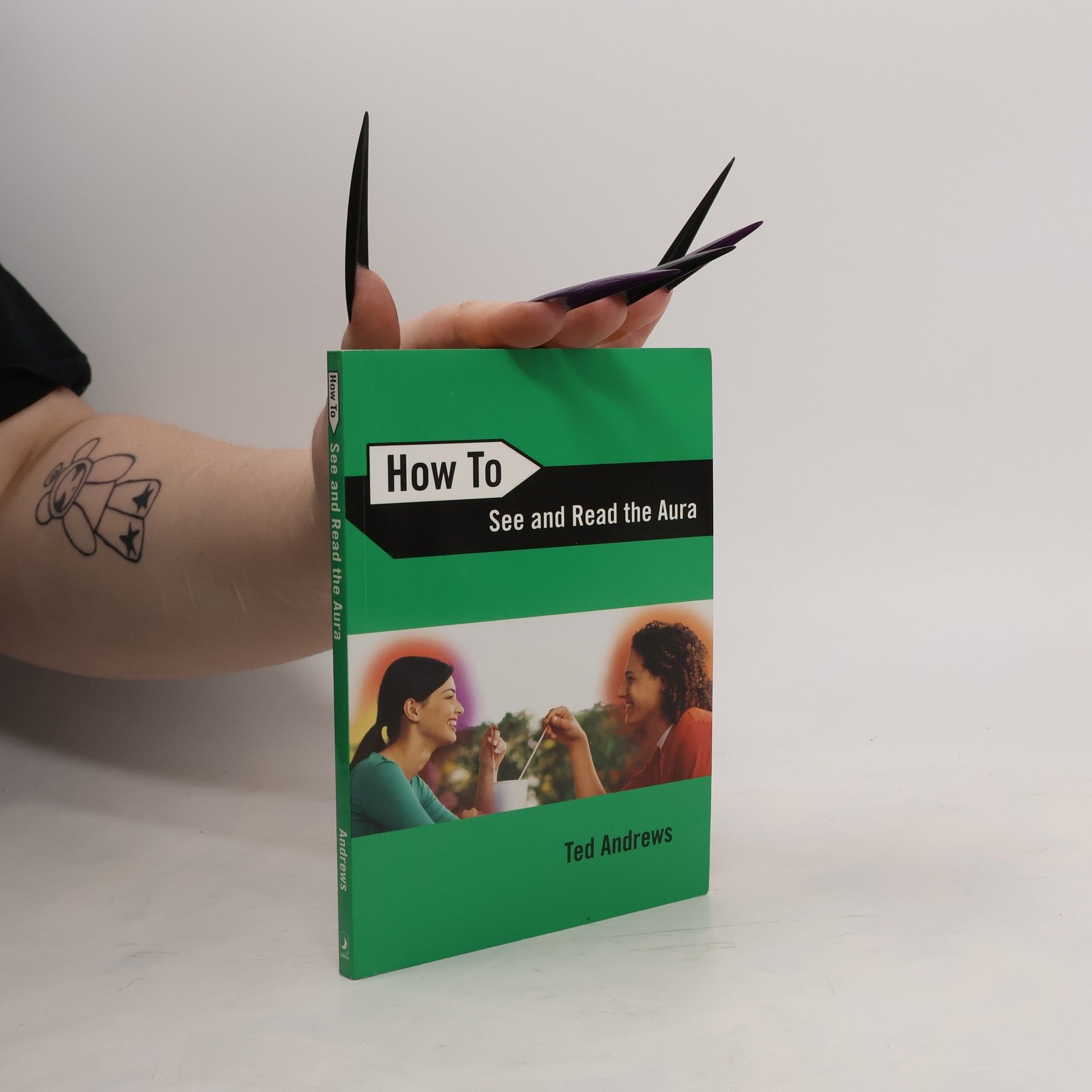 Ted Andrews How to See and Read the Aura