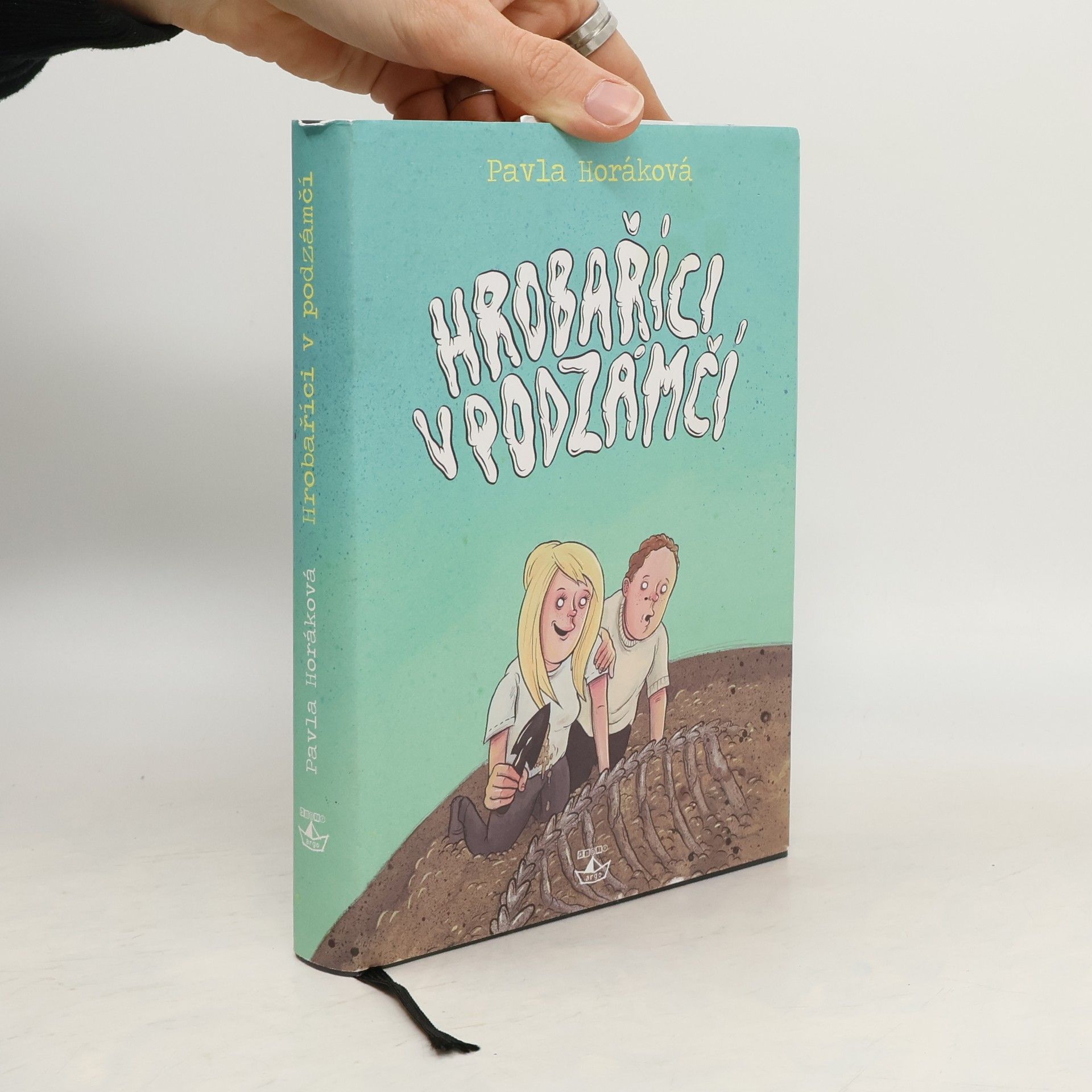 Hrobaříci v podzámčí. Hrobaříci 2