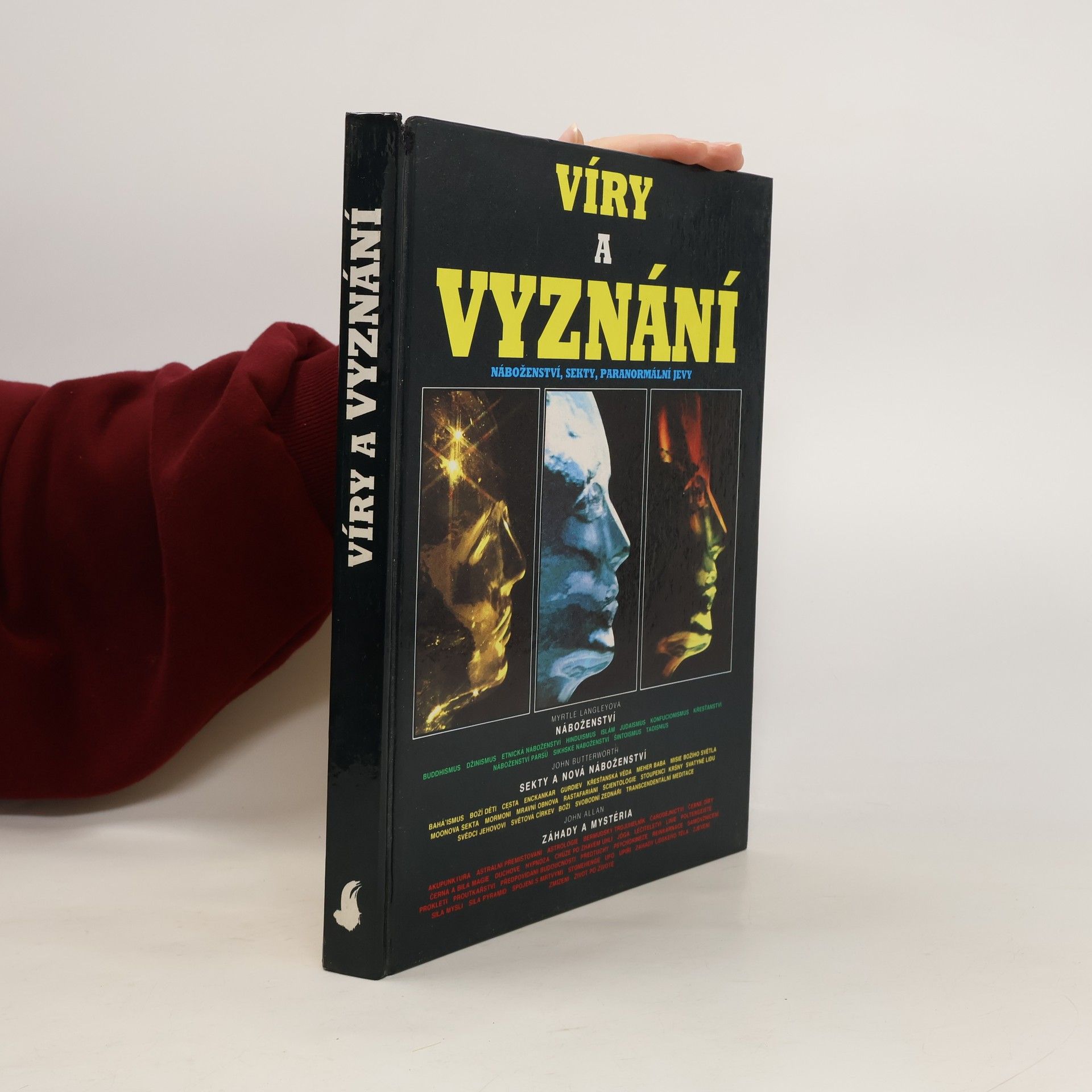 John Allan Víry a vyznání : náboženství, sekty, paranormální jevy