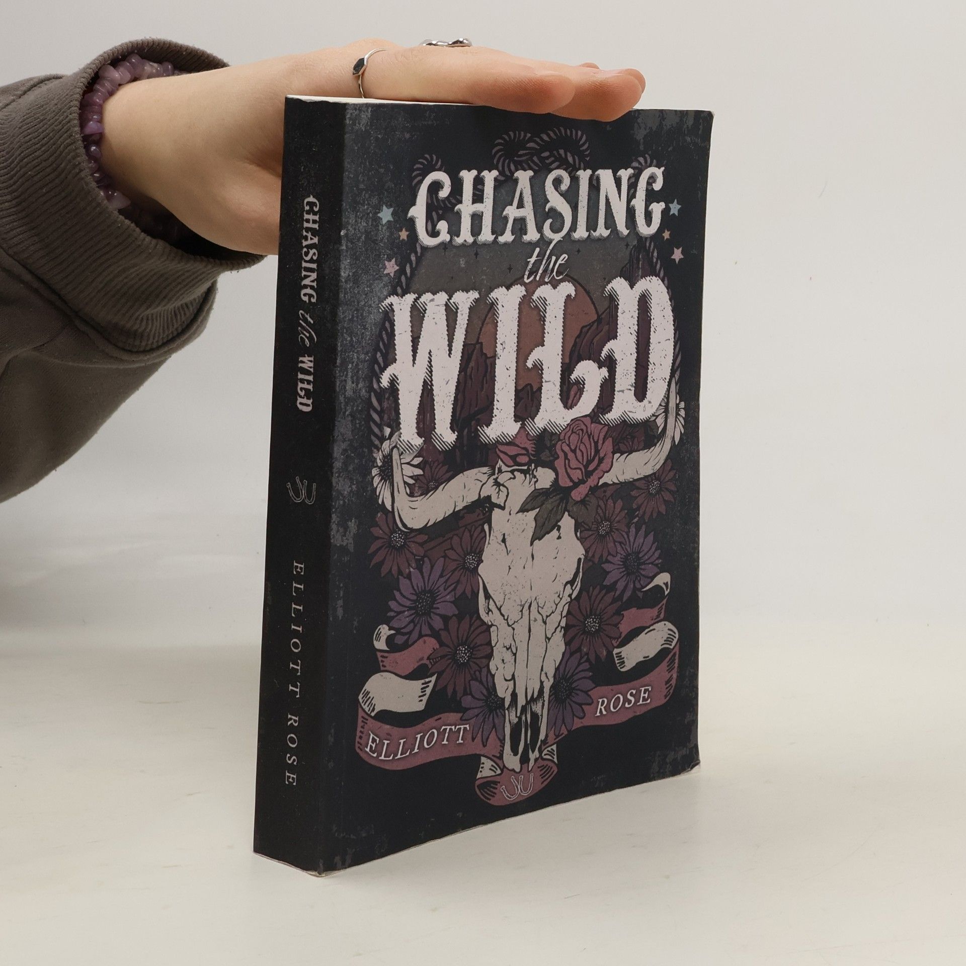 Elliott Rose Crimson Ridge - 1: Chasing the Wild