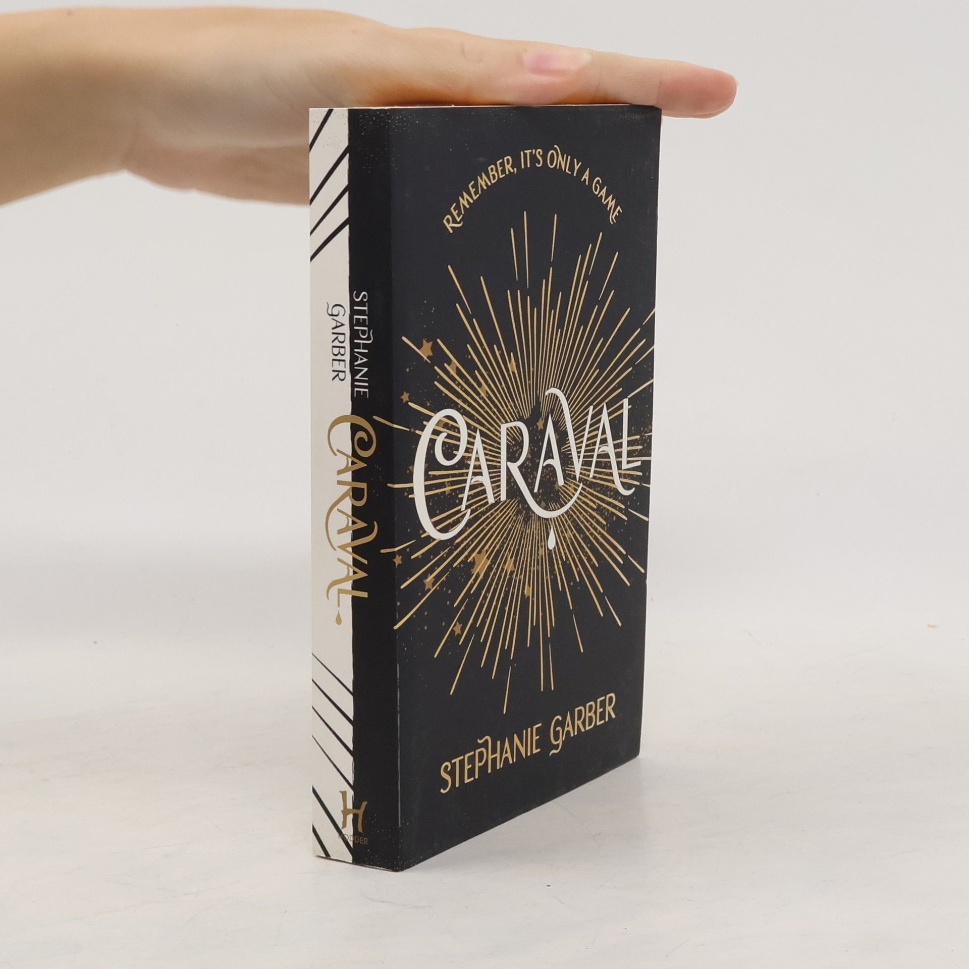 Stephanie Garber Caraval