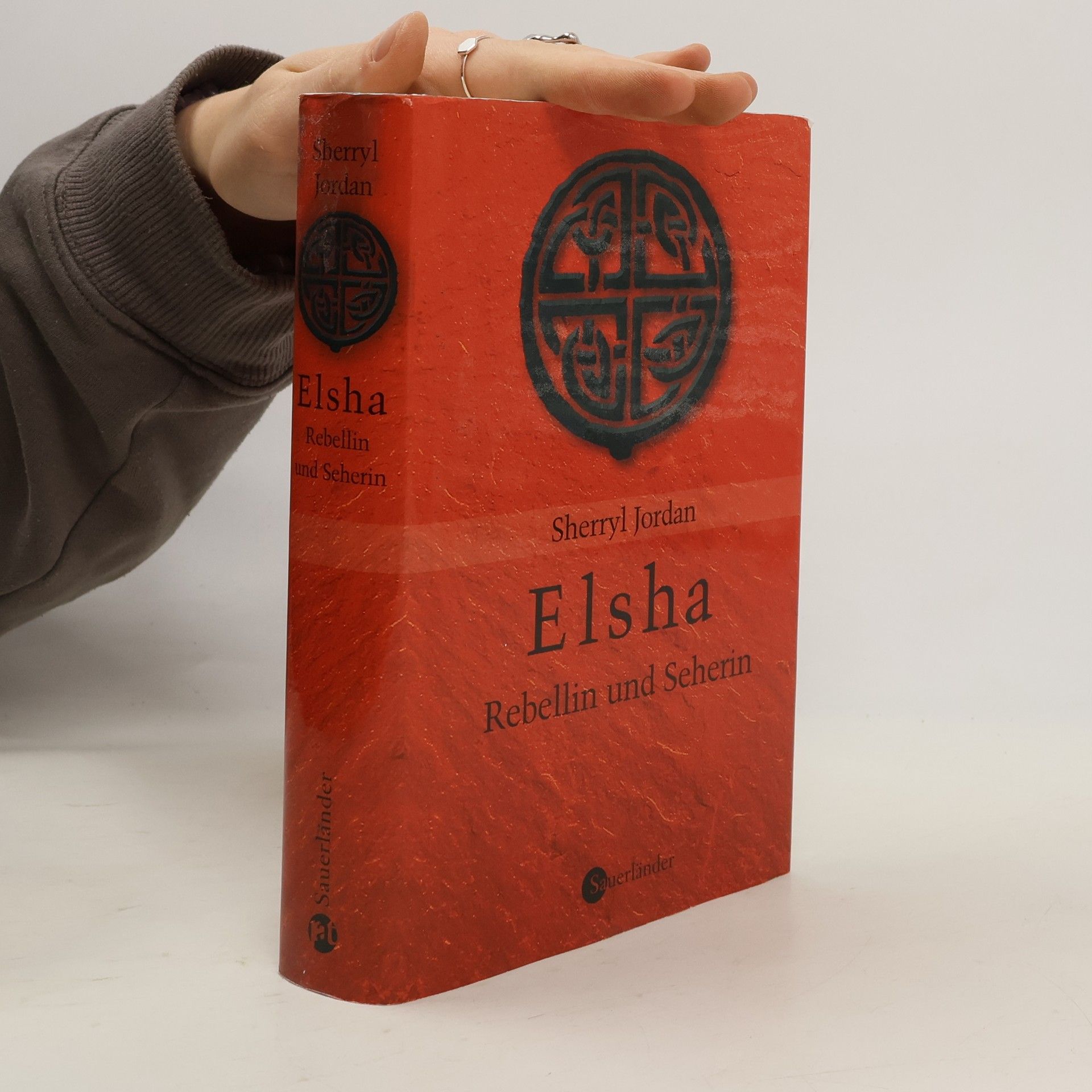 Sherryl Jordan Elsha, Rebellin und Seherin