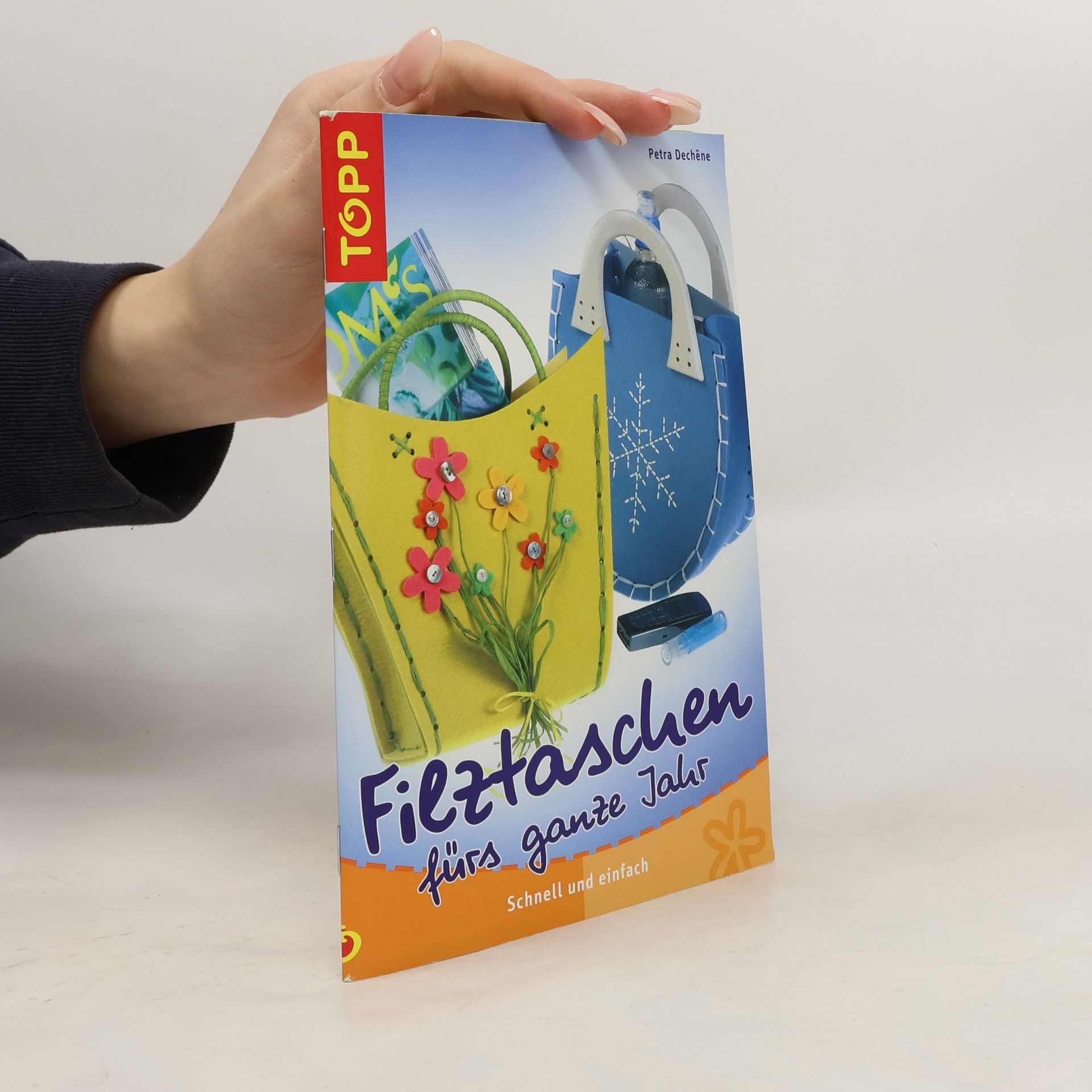 Petra Deche ne Filztaschen fürs ganze Jahr