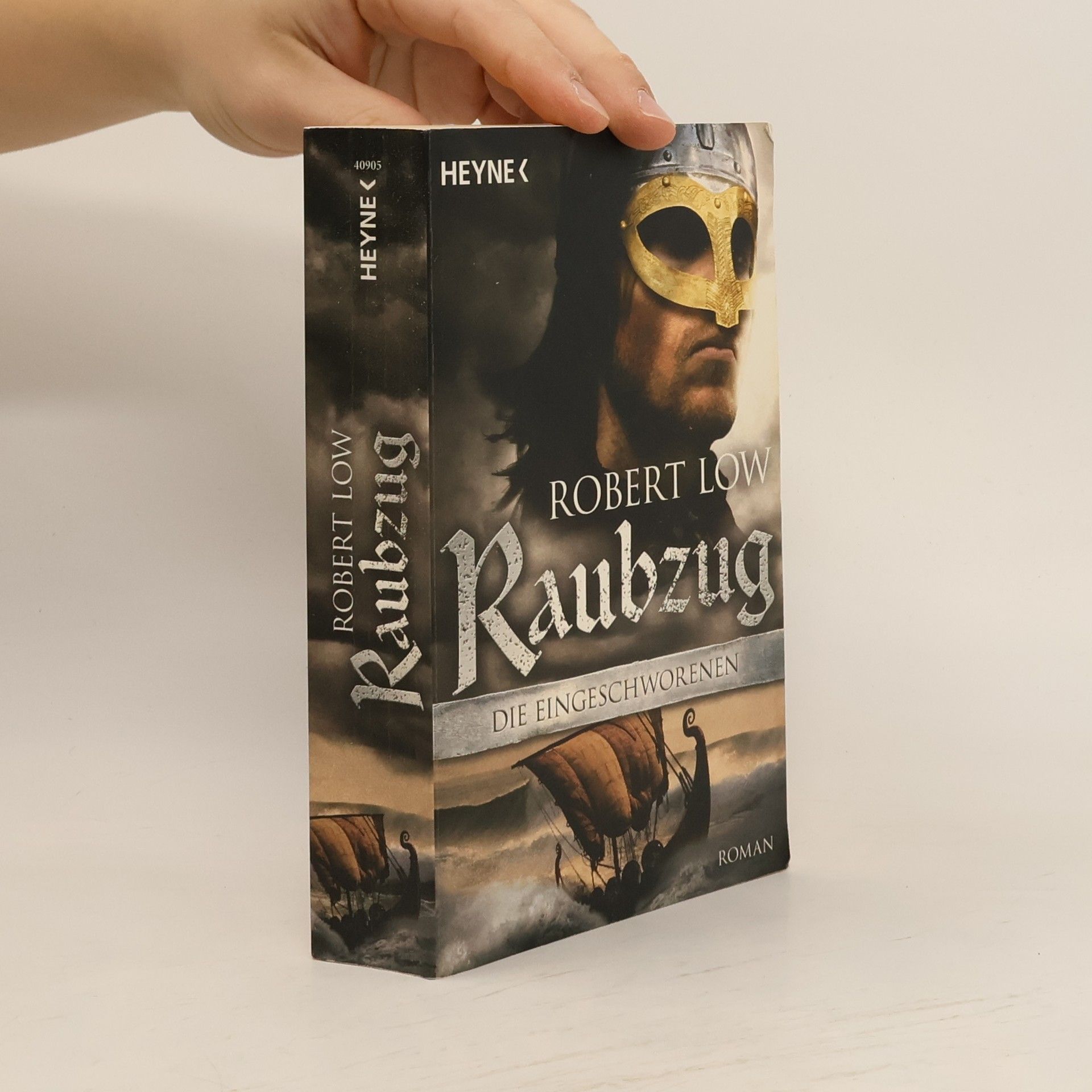 Robert Low Raubzug : Die Eingeschworenen