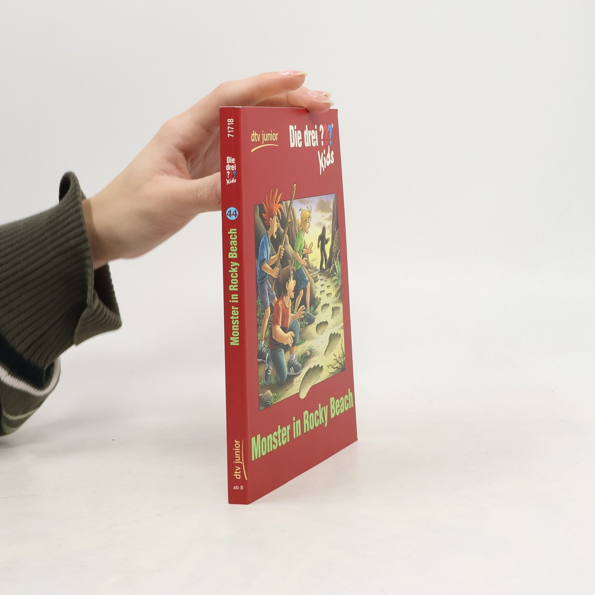 Ben Nevis Monster in Rocky Beach