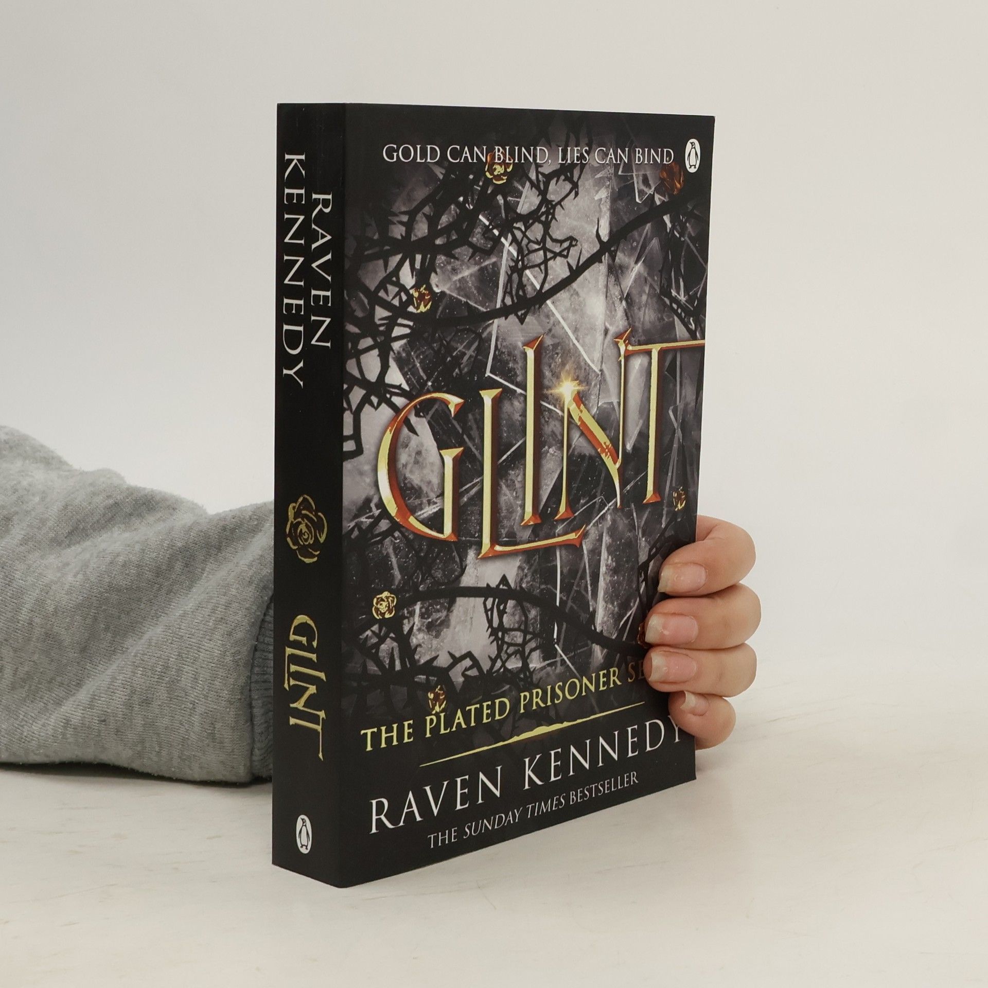 Raven Kennedy Glint
