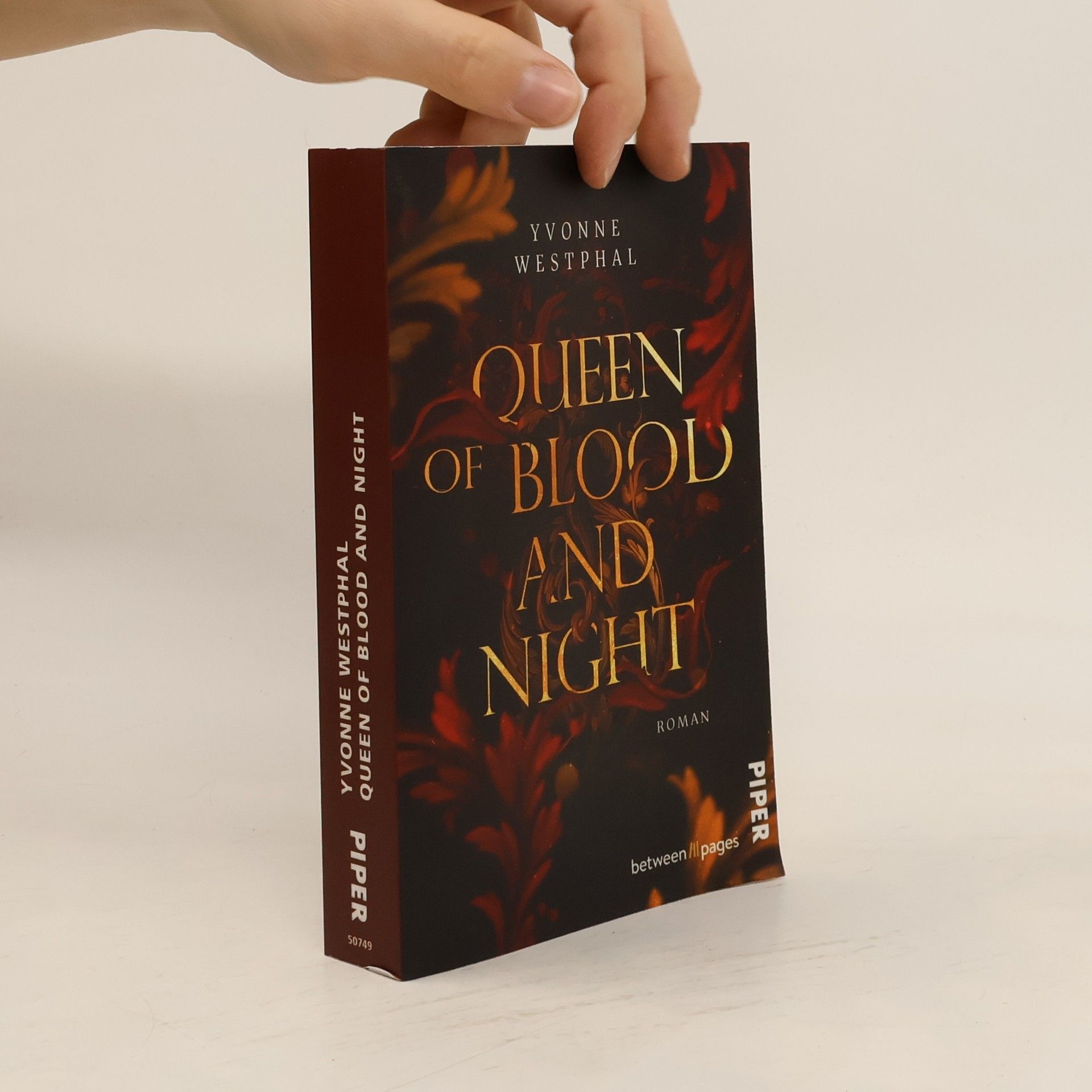 Yvonne Westphal Queen of Blood and Night. Roman | New Adult Vampire Romantasy für die Fans von „Crave“, „Kingdom of the Wicked“