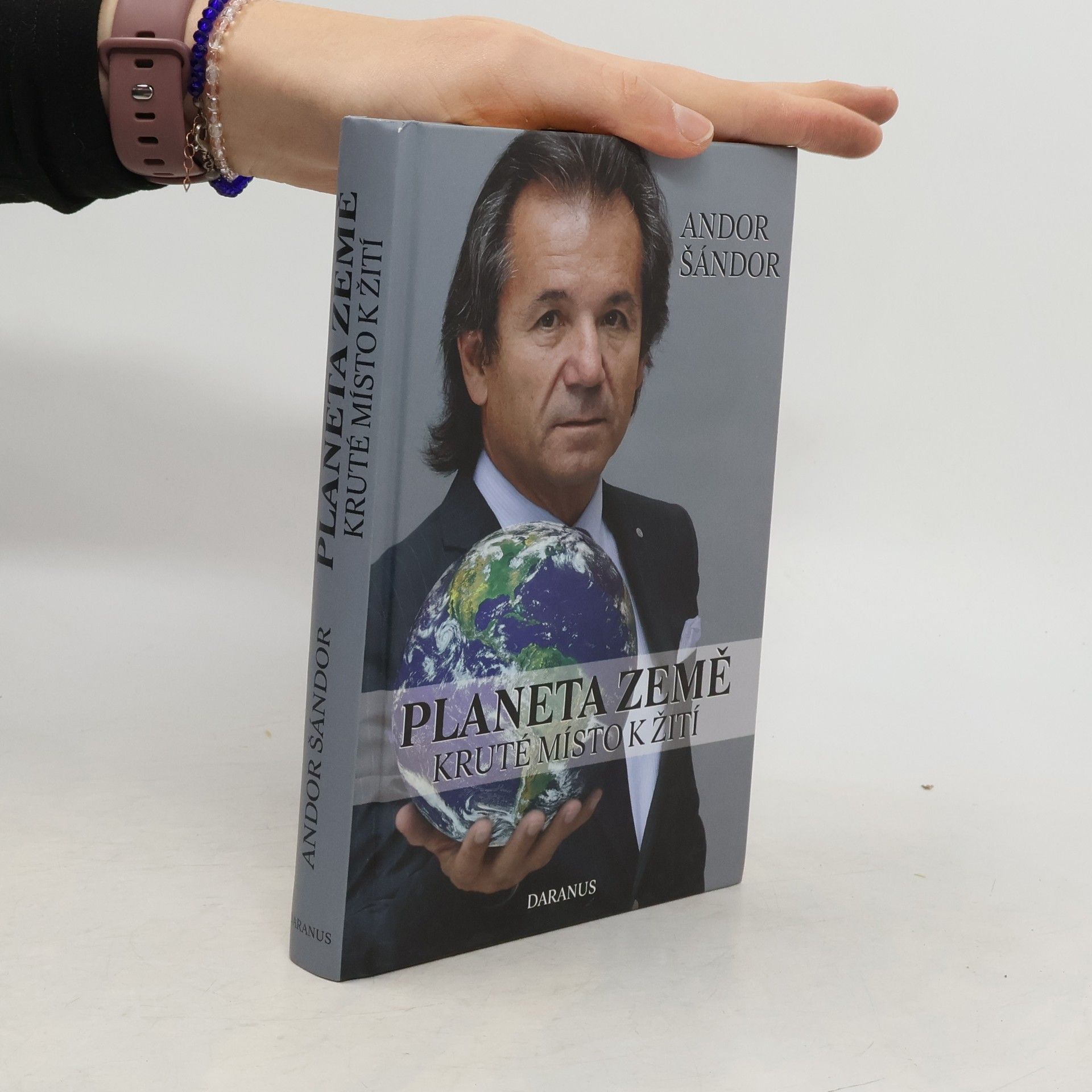 Andor Šándor Planeta Země. Kruté místo k žití