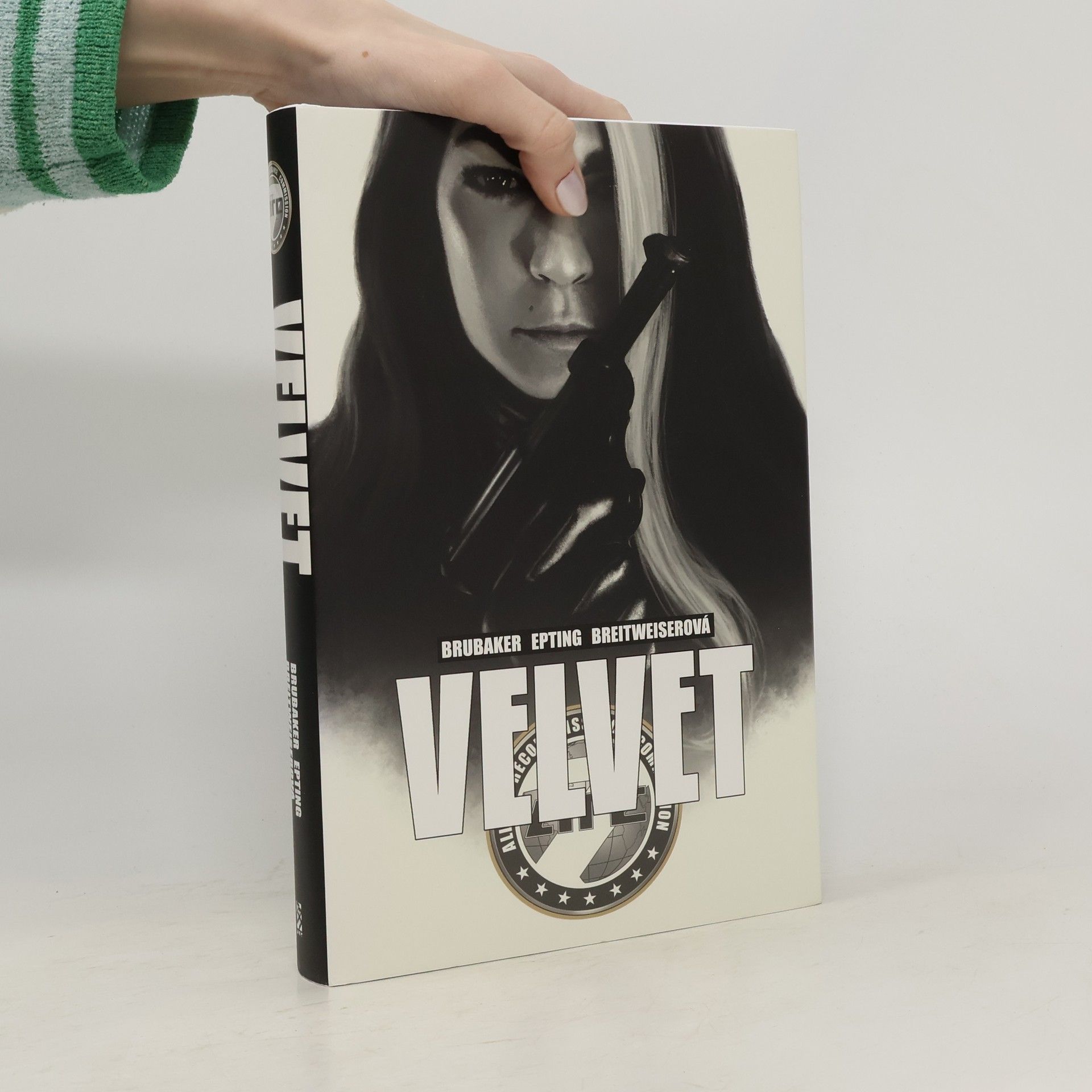 Ed Brubaker Velvet