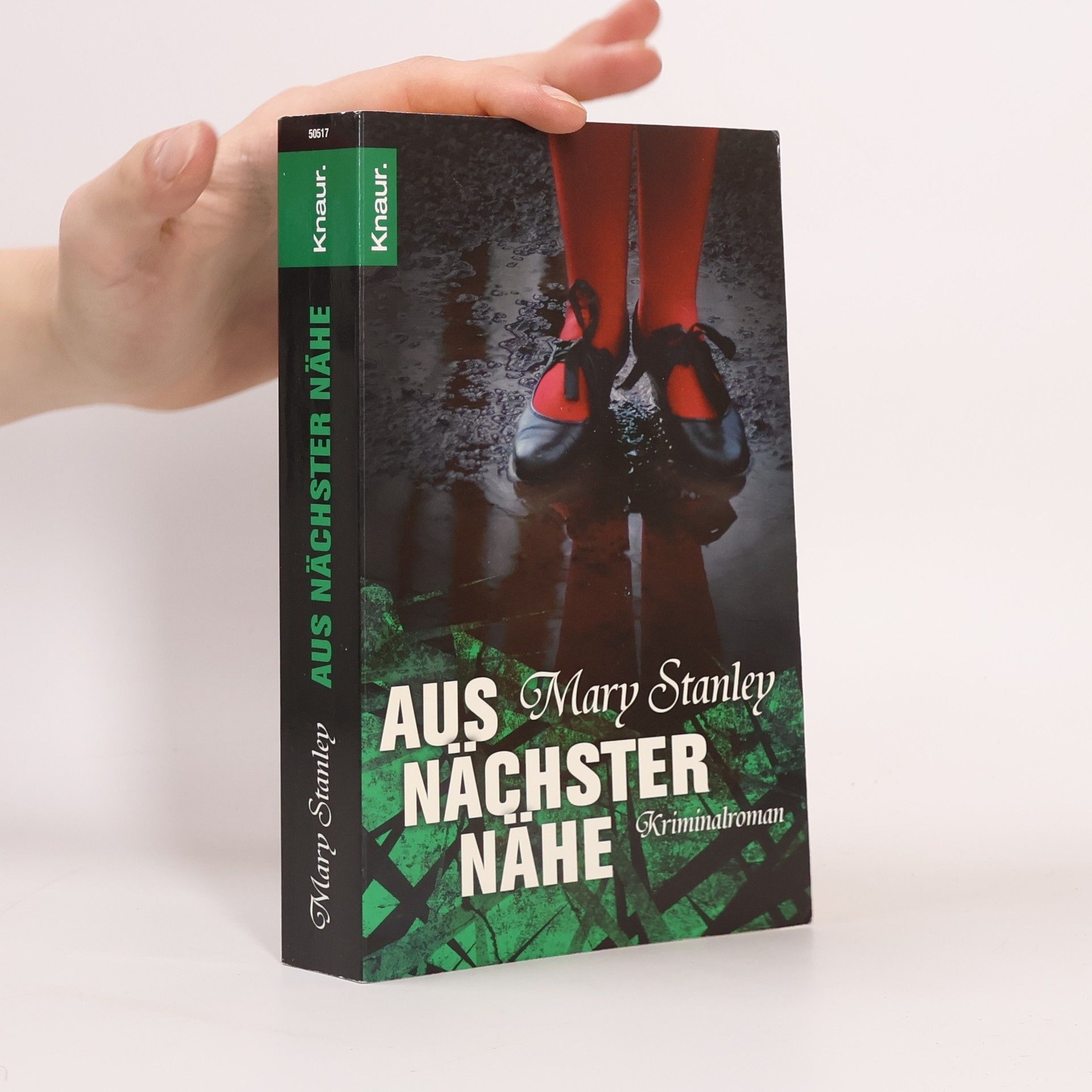Aus nächster Nähe. Kriminalroman