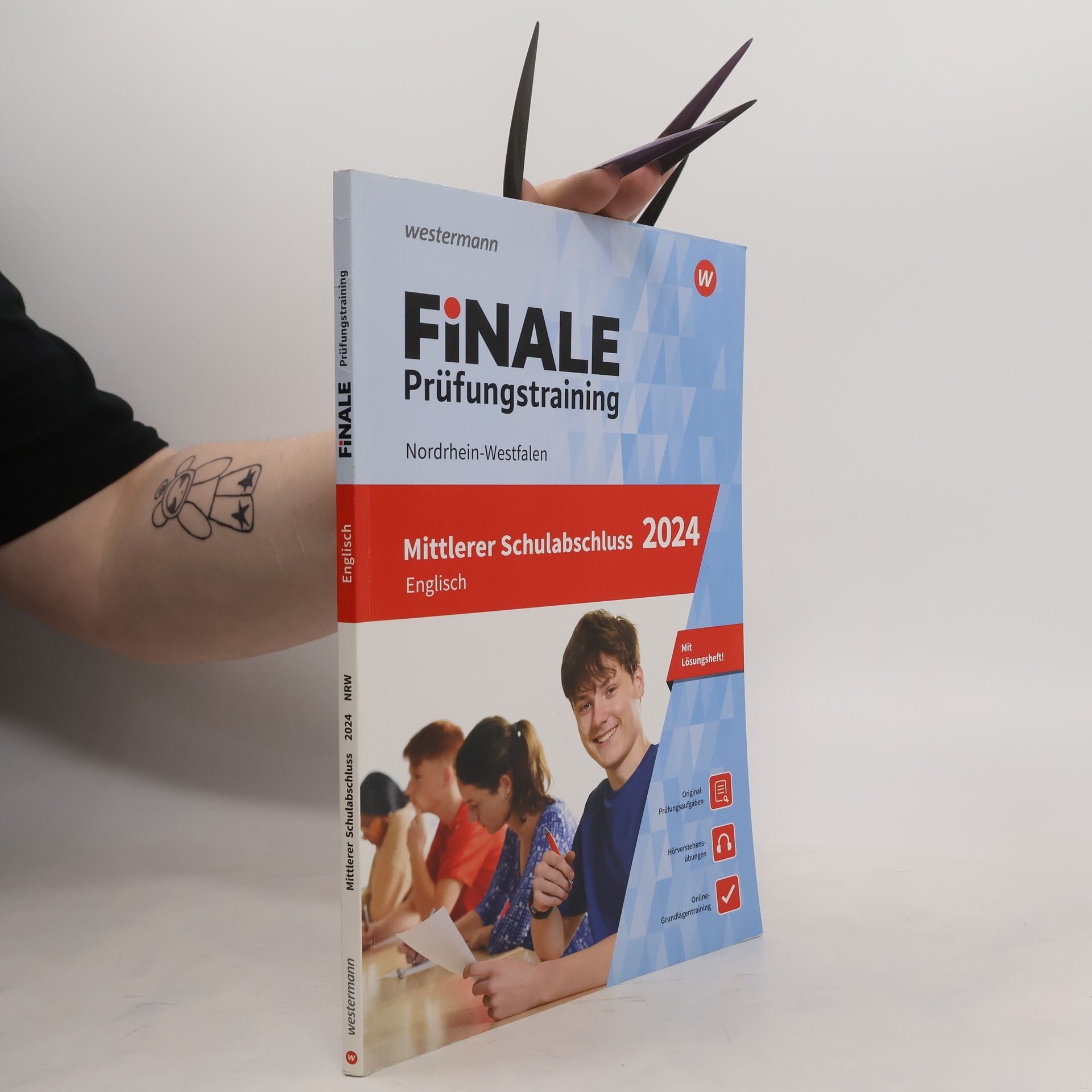 Edicions Baula FiNALE - Prüfungstraining Mittlerer Schulabschluss Nordrhein-Westfalen. Englisch 2024