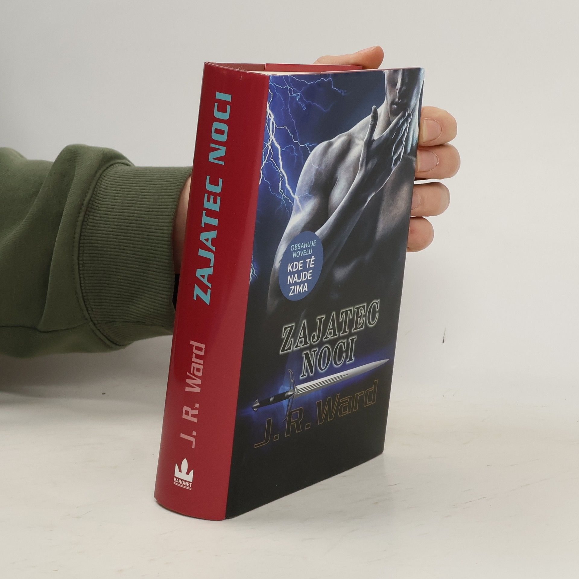 Jessica Rowley Pell Bird Blakemore Zajatec noci