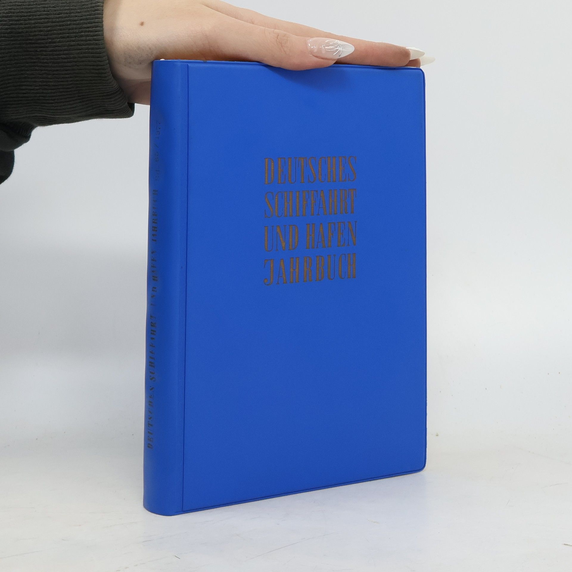 Deutsches Schiffahrt- und Hafen-Jahrbuch